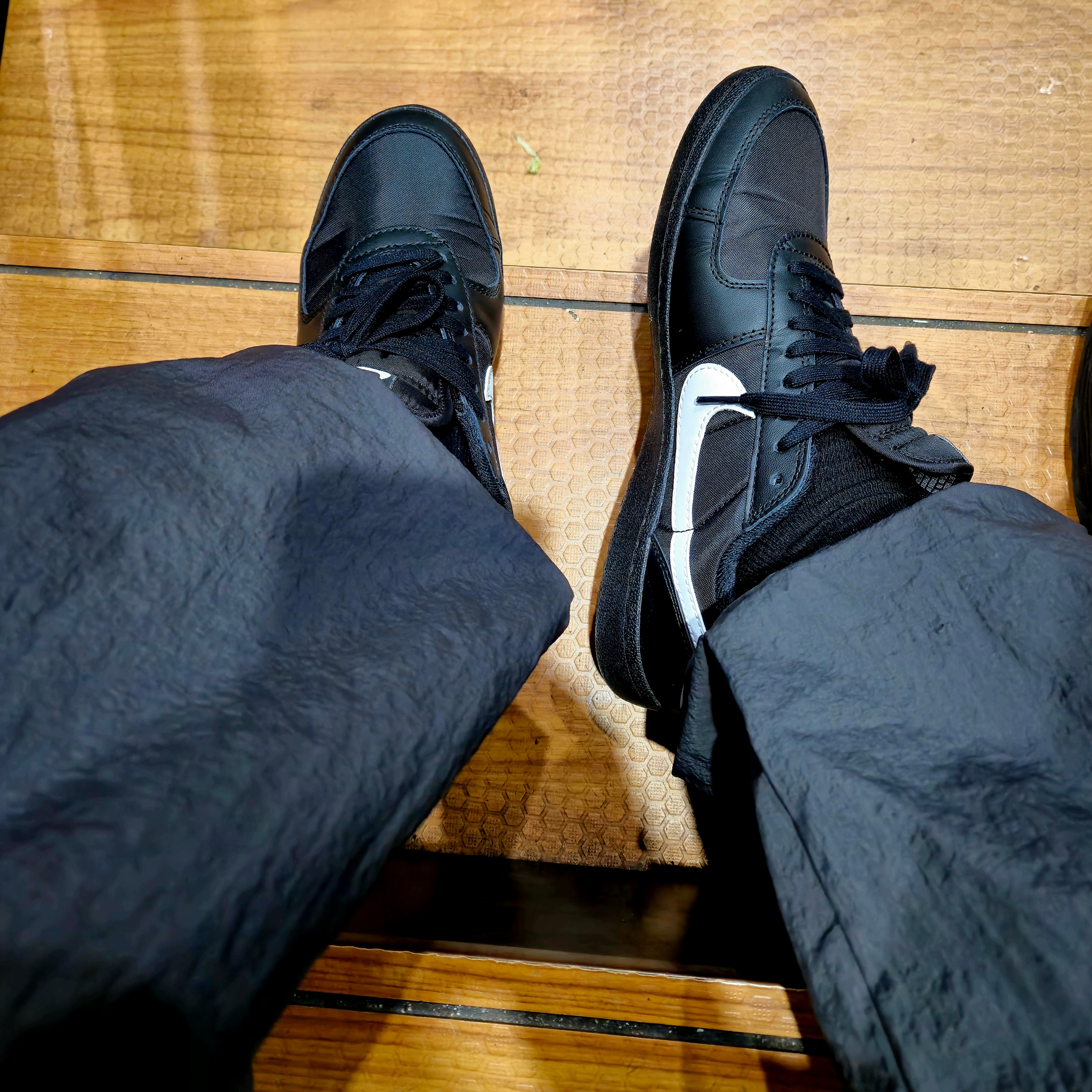 Nike Field General 82 SP Black and White 착용 스타일