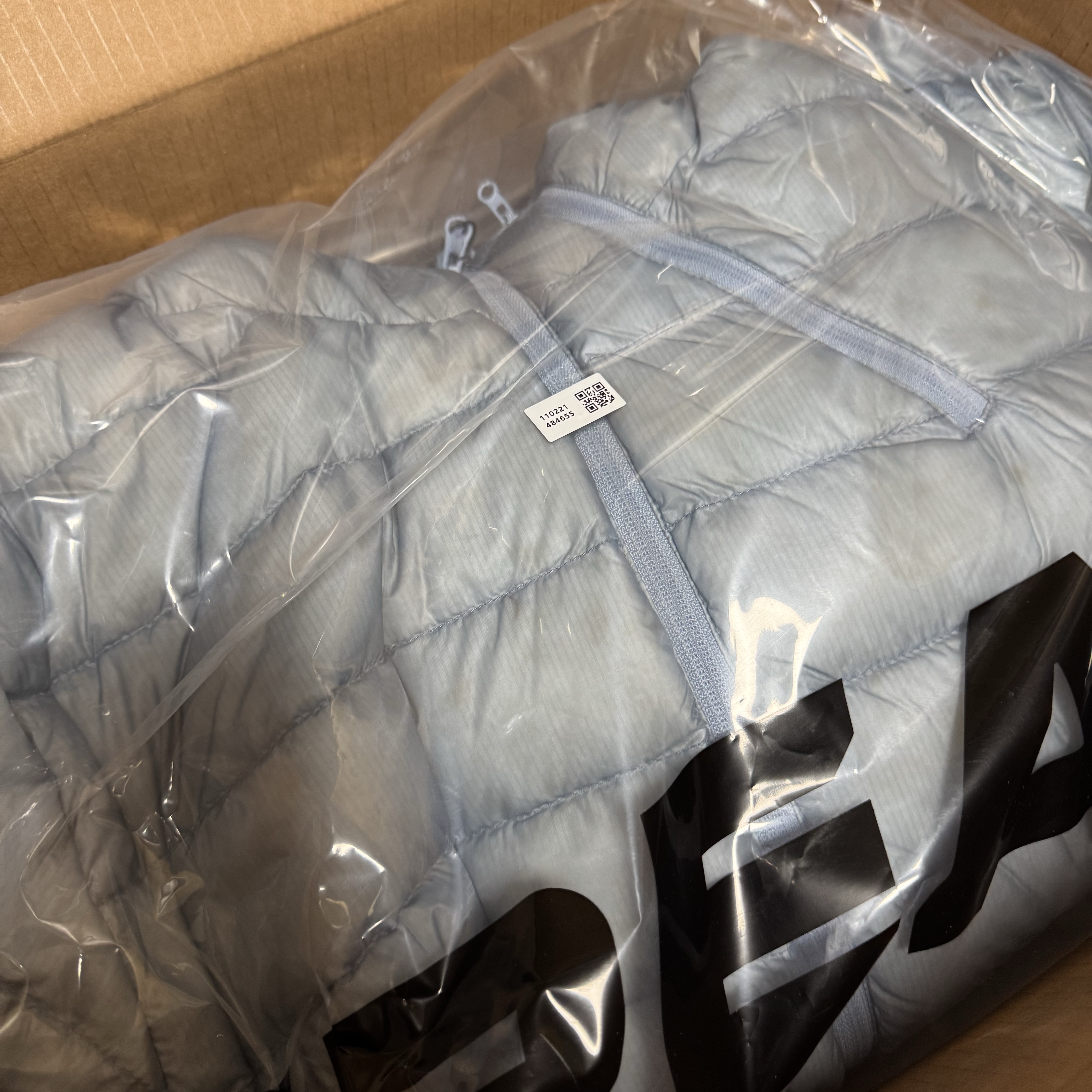 Sansan Gear Suffix Puffer Jacket Sky Blue - 24FW 착용 스타일 - 1
