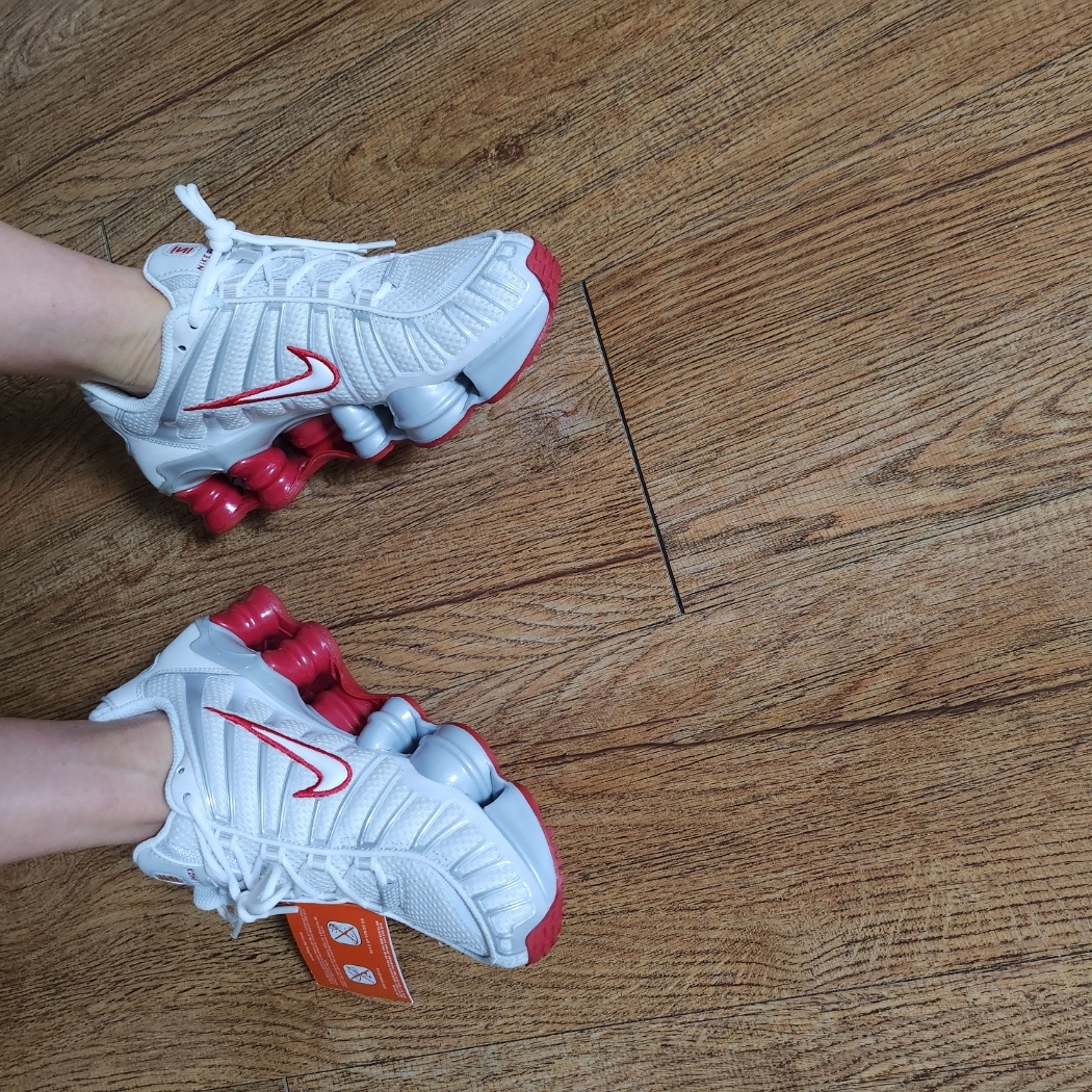 (W) Nike Shox TL Platinum Tint 착용 스타일