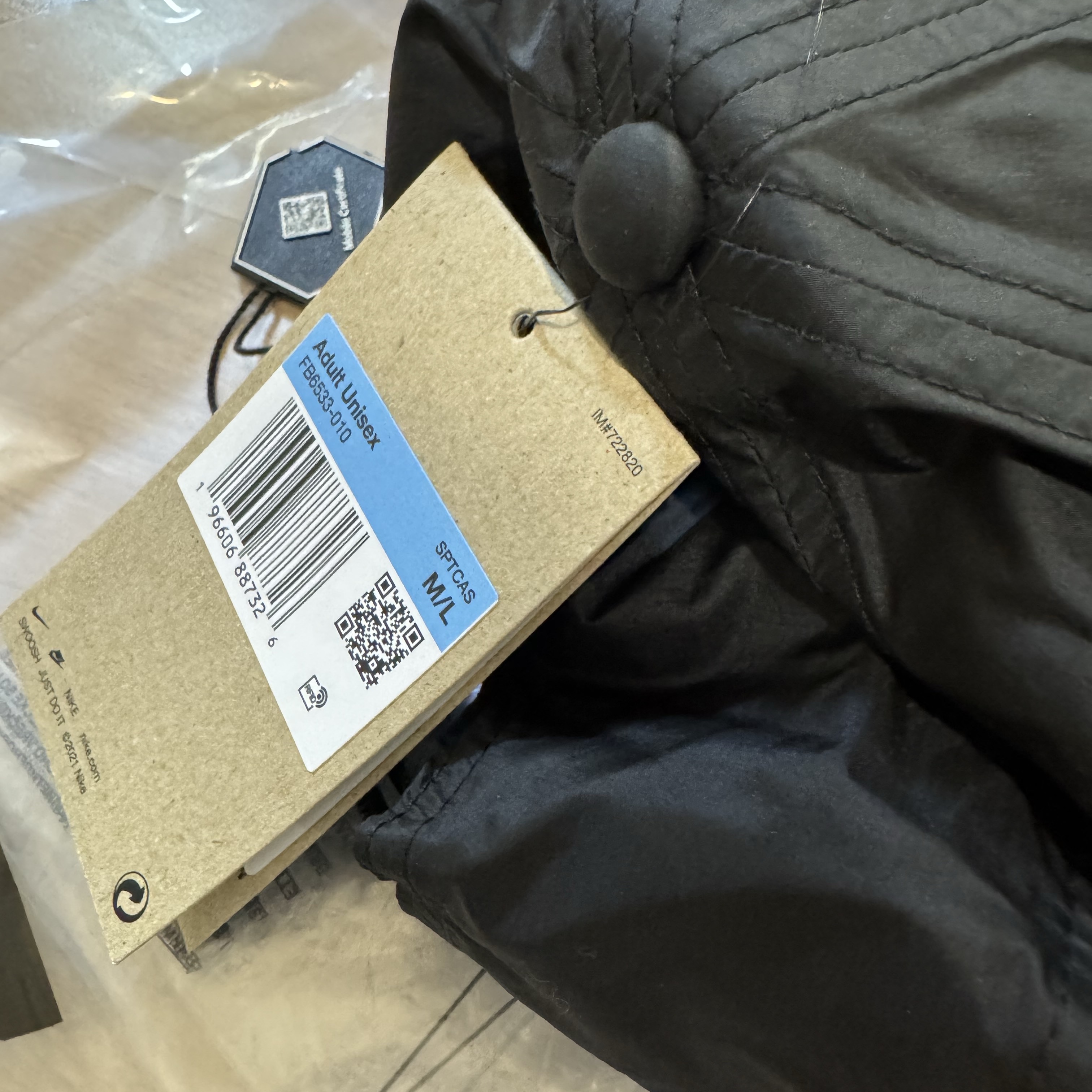 Nike ACG Trail Cap Black 착용 스타일 - 3