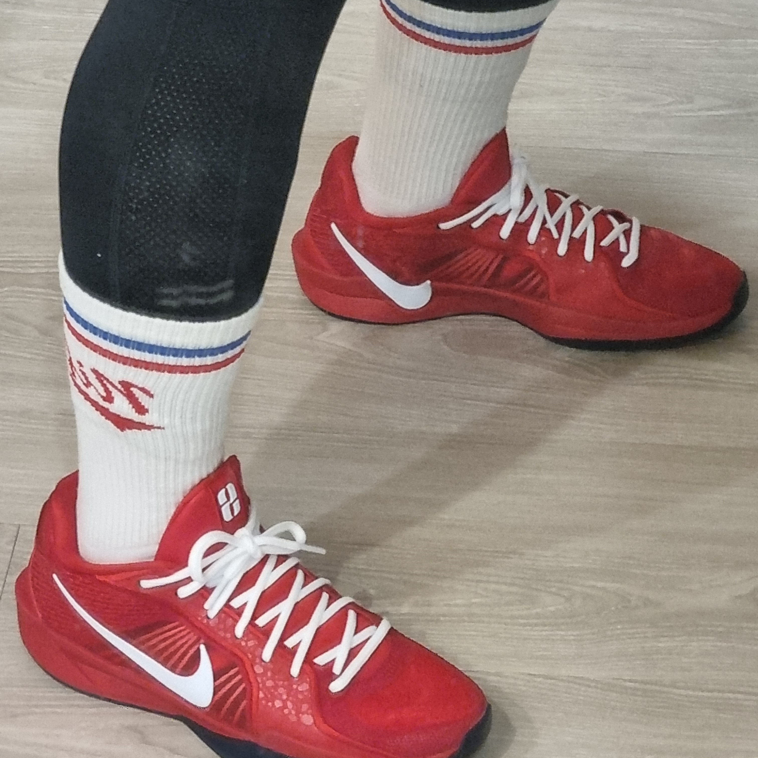 Nike Sabrina 2 EP Sport Red 착용 스타일 - 3