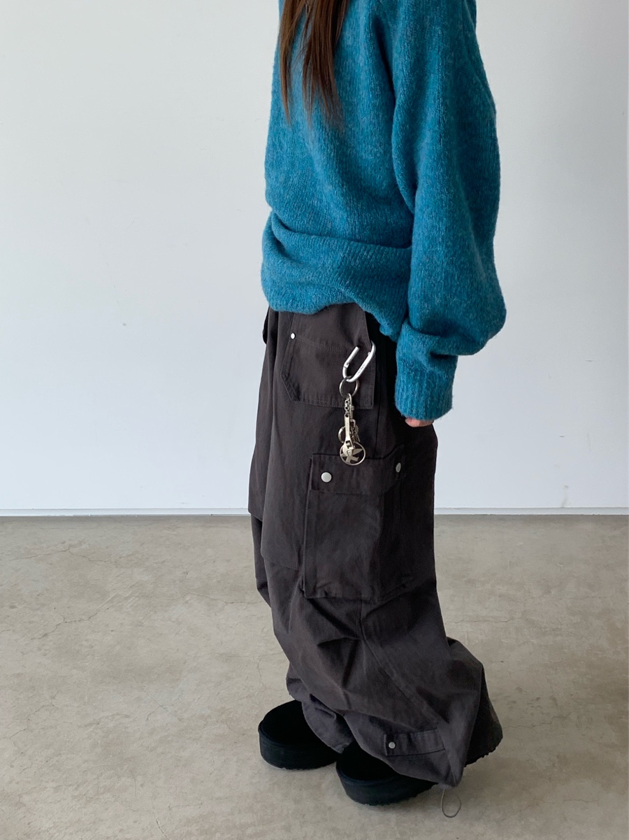 (W) UGG Classic Mini Platform Boots Black, Stussy Surfman Keychain Silver 착용 스타일