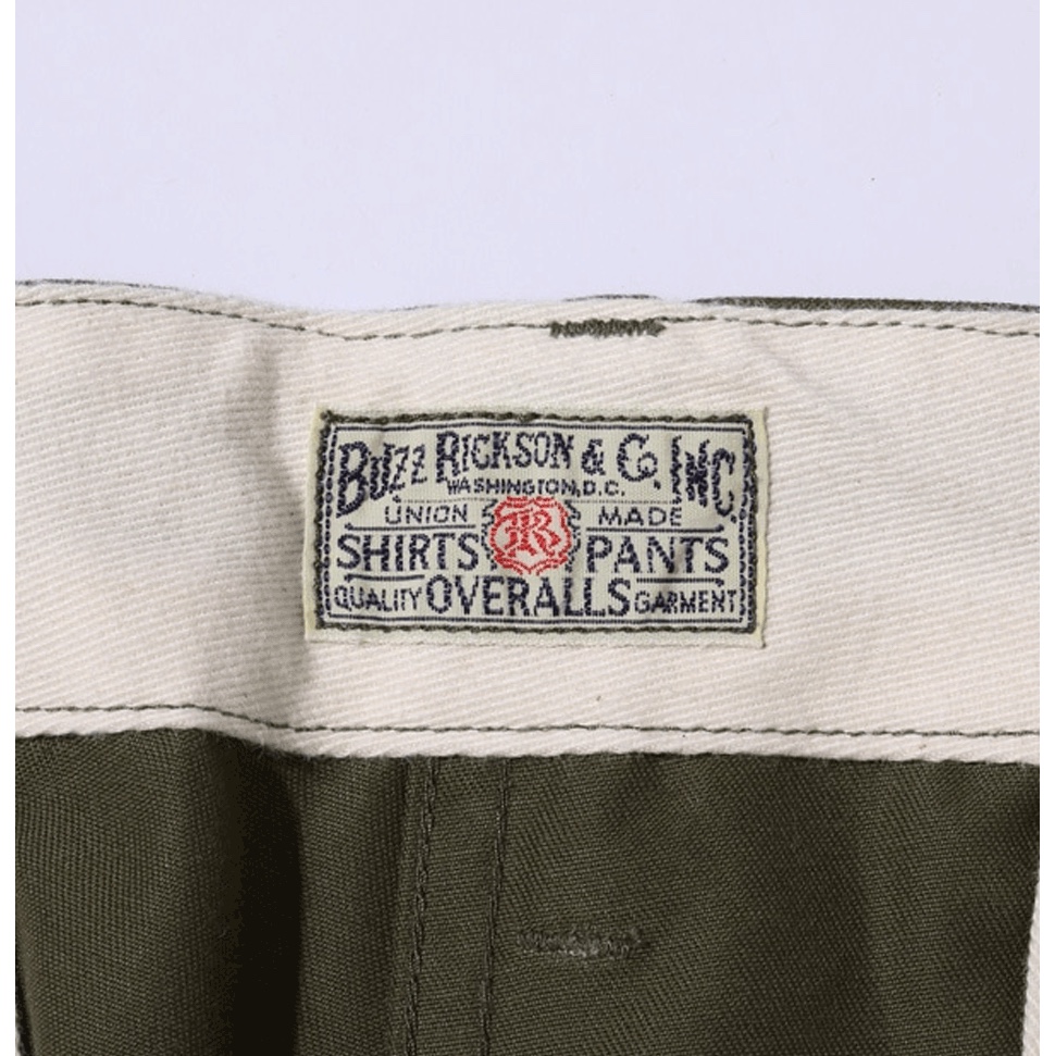 Buzz Rickson's Original Spec Chinos One Wash Olive 착용 스타일 - 6