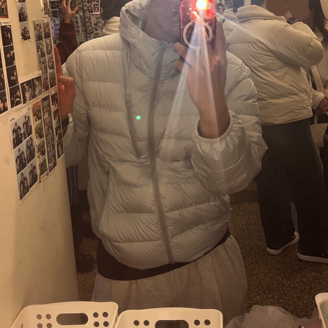 무신사 스탠다드 시티 레저 후드 라이트 다운 자켓 클라우디 블루 착용 스타일 - 3