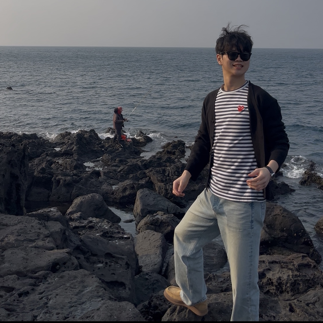 Play Comme des Garcons Striped LS T-Shirt Black White 착용 스타일 - 1