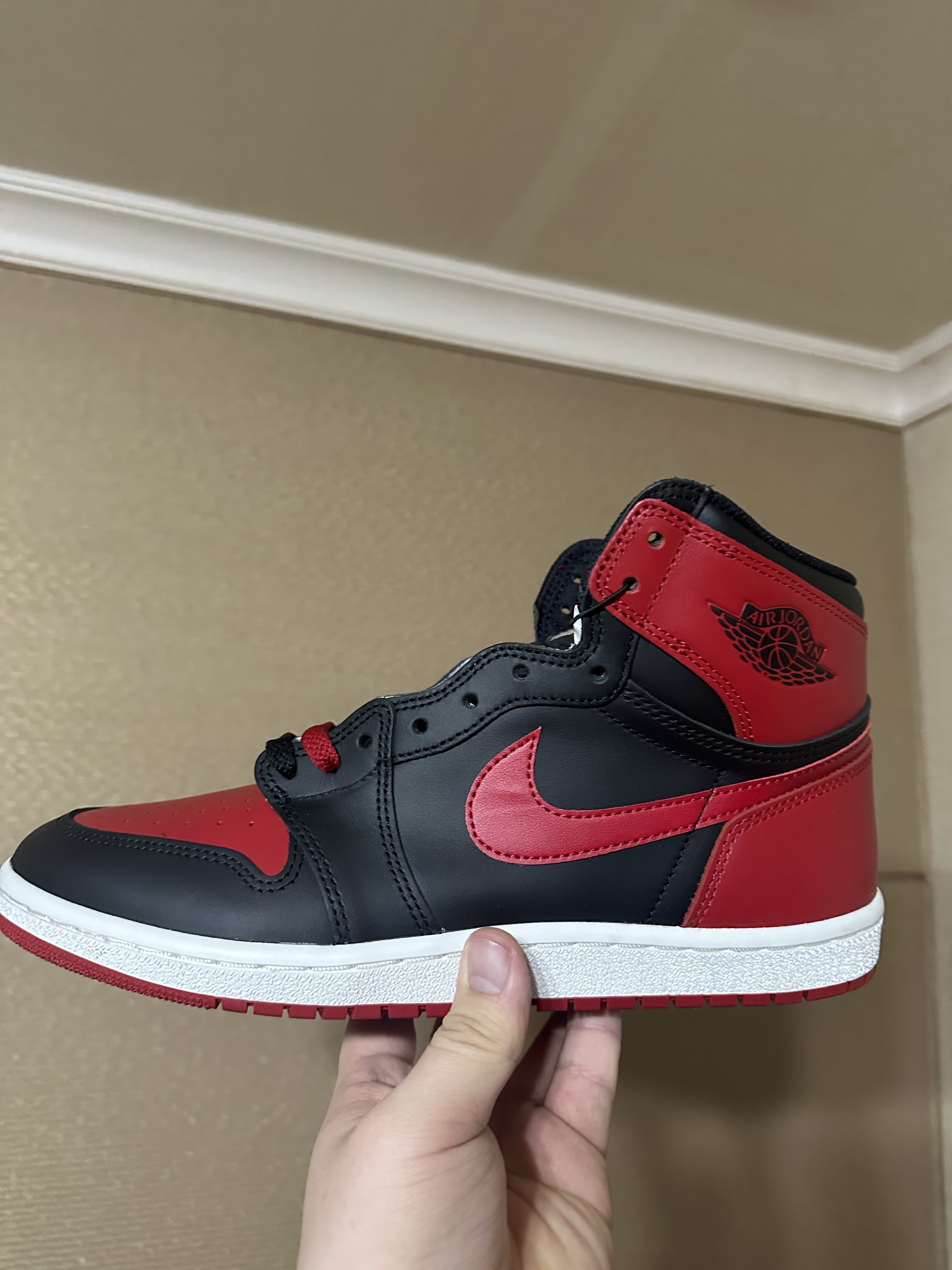 Jordan 1 High 85 Bred 착용 스타일
