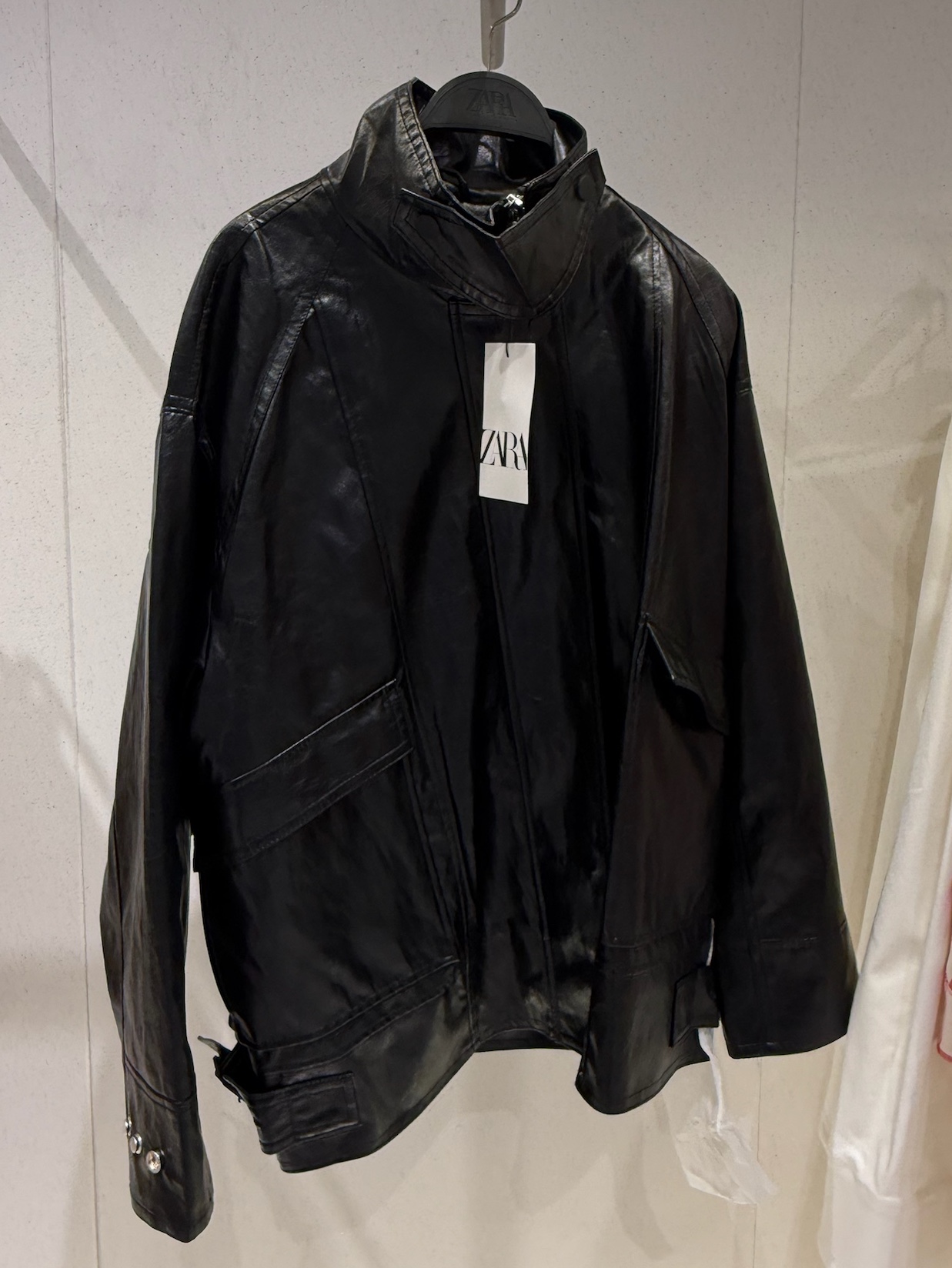 Nike x Comme des Garcons Homme Plus ACG Mountain Fly 2 Low Black, NOMANUAL Penon Wind Shell Black 착용 스타일 - 3