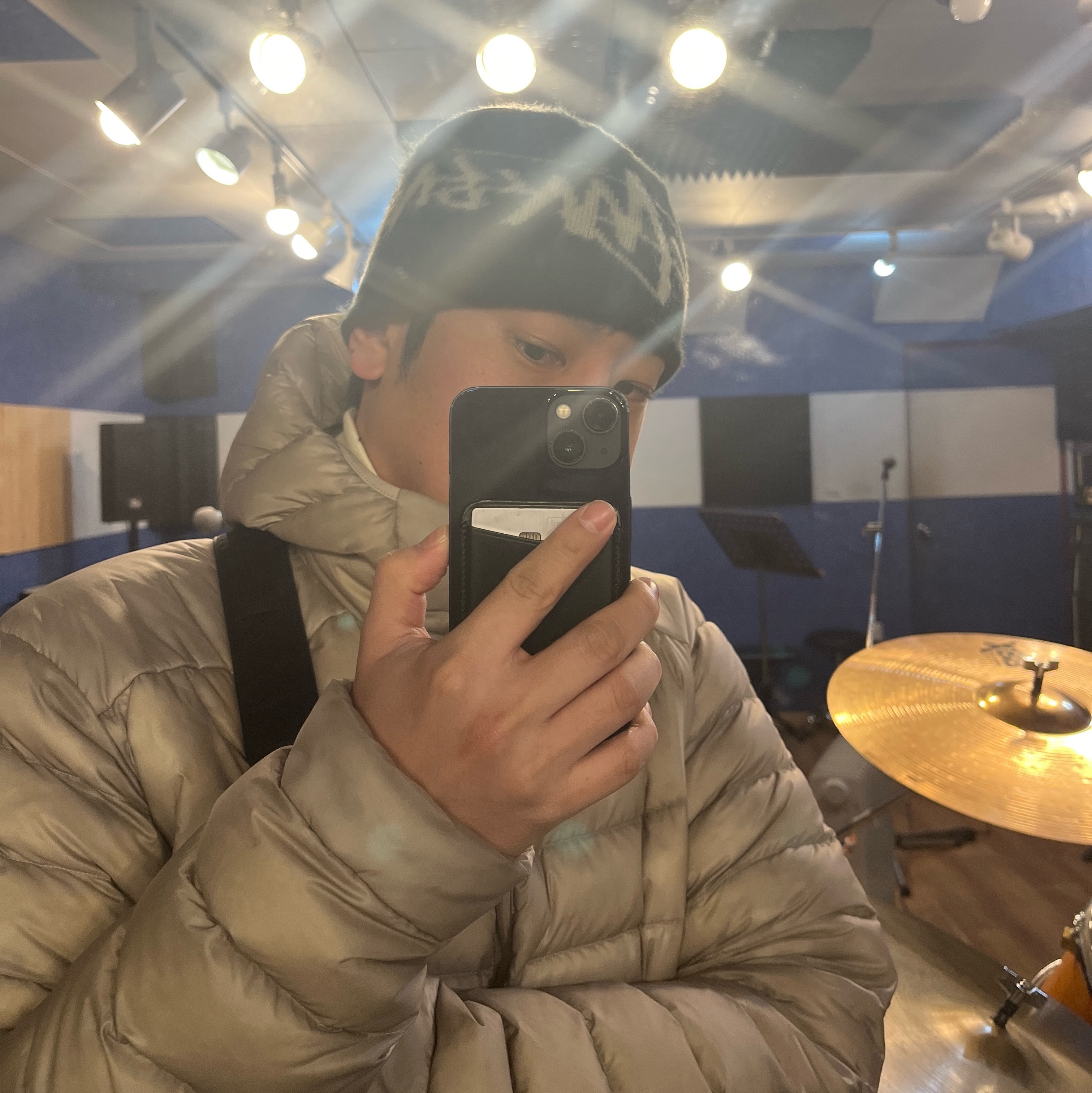 Stussy Brushed Out Stock Skullcap Beanie Black 착용 스타일