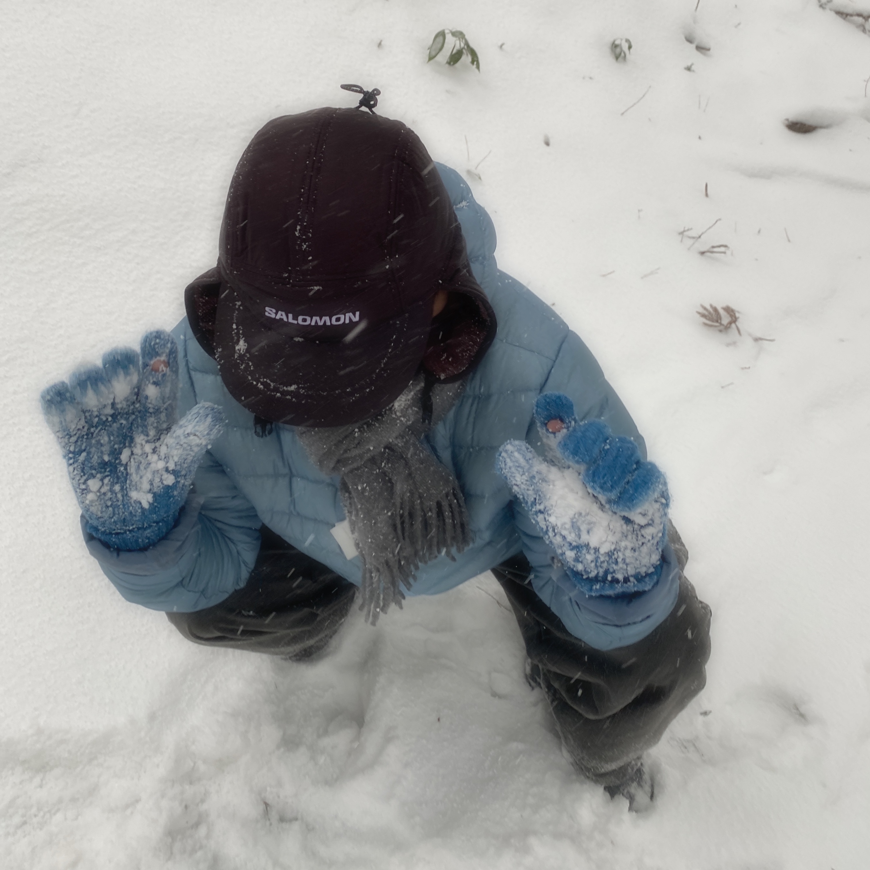 Salomon Thermo Trapper Hat Chocolate, Sansan Gear Suffix Puffer Jacket Sky Blue - 24FW 착용 스타일