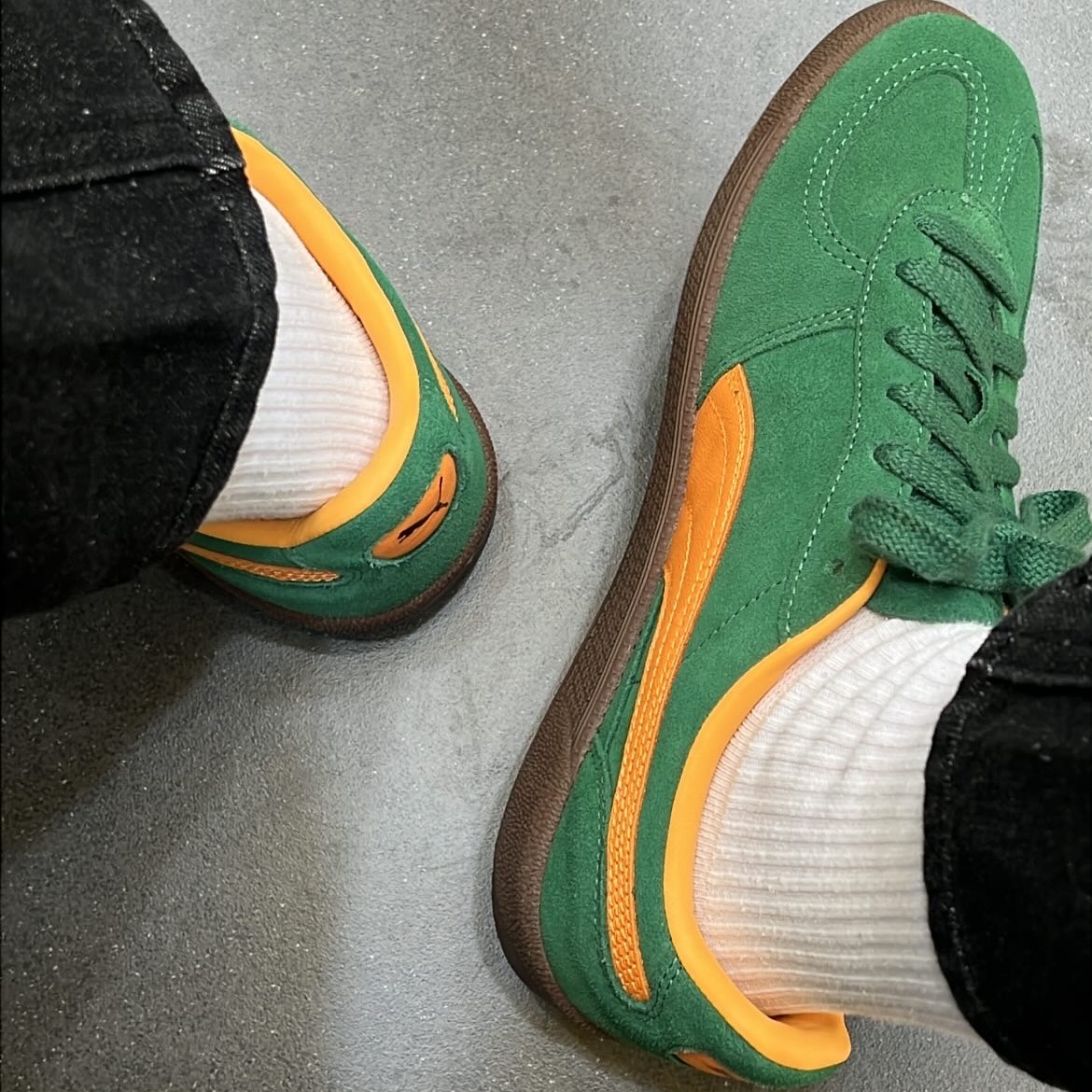 Puma Palermo Vine Clementine 착용 스타일