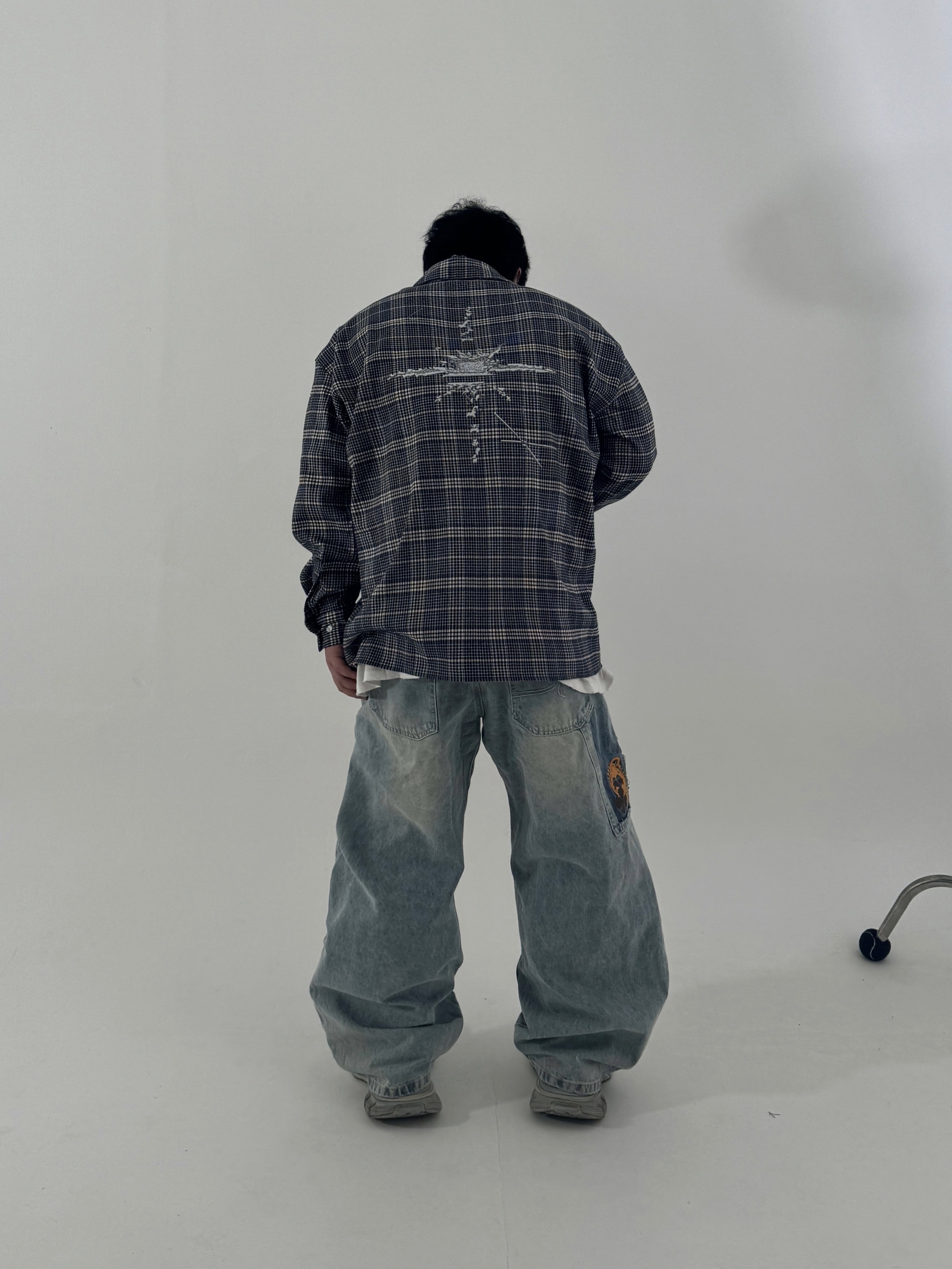 Balenciaga 3XL Sneakers Light Beige 착용 스타일 - 1