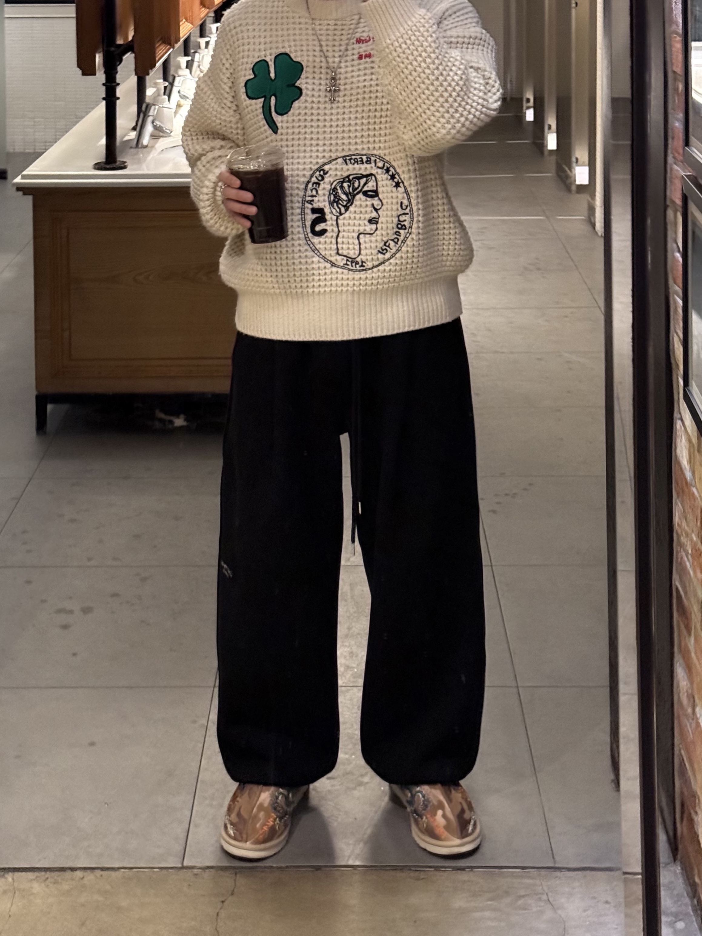 Undermycar Mu.03 Anti Fxxking Logo Play Oversized Sweat Jogger Black, STU X HANK Embroidery Waffle Knit Cream 착용 스타일