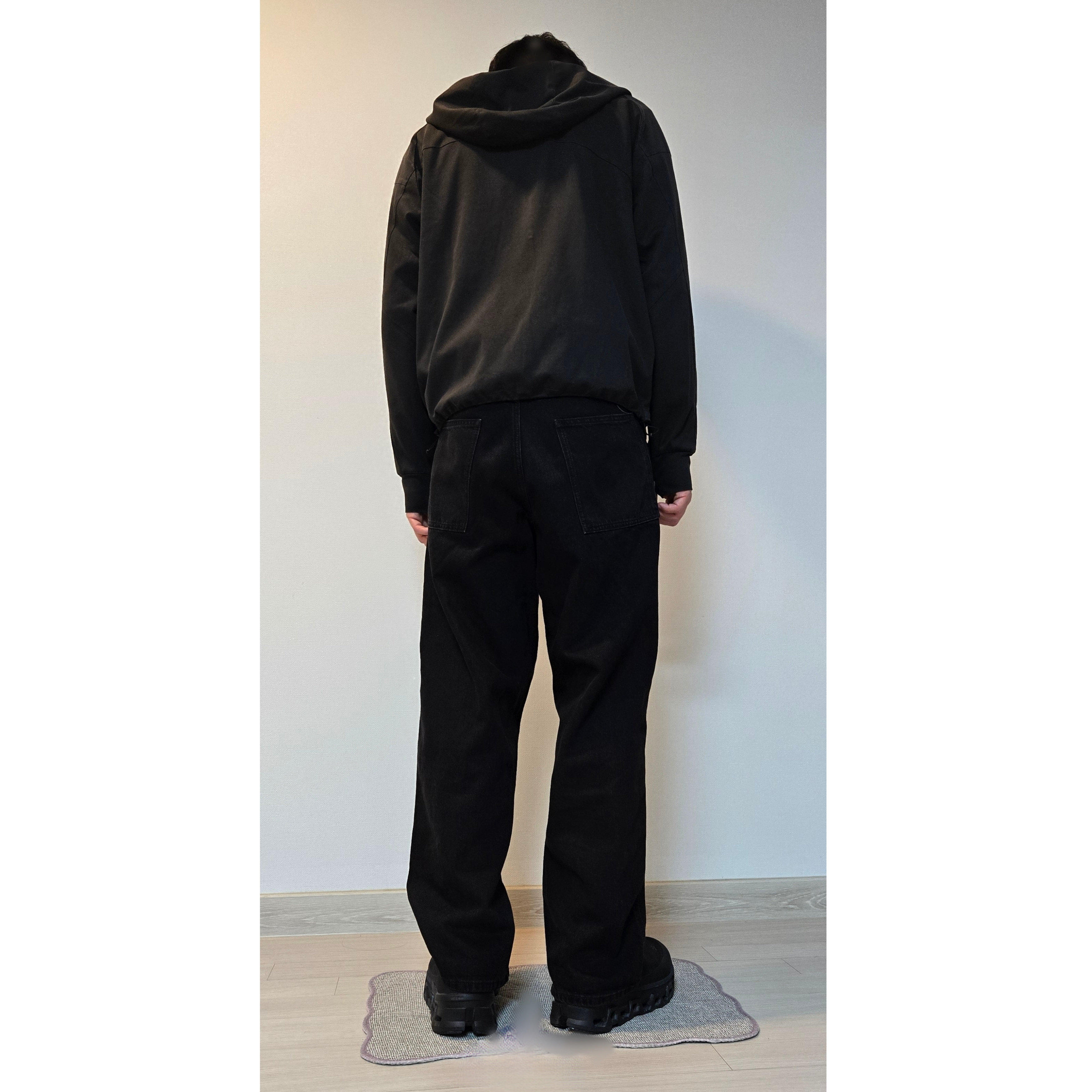On Running x Post Archive Faction (Paf) Cloudmonster 2 Black Magnet, Hatchingroom Silket Hoodie Dyed Dark Green 착용 스타일 - 2