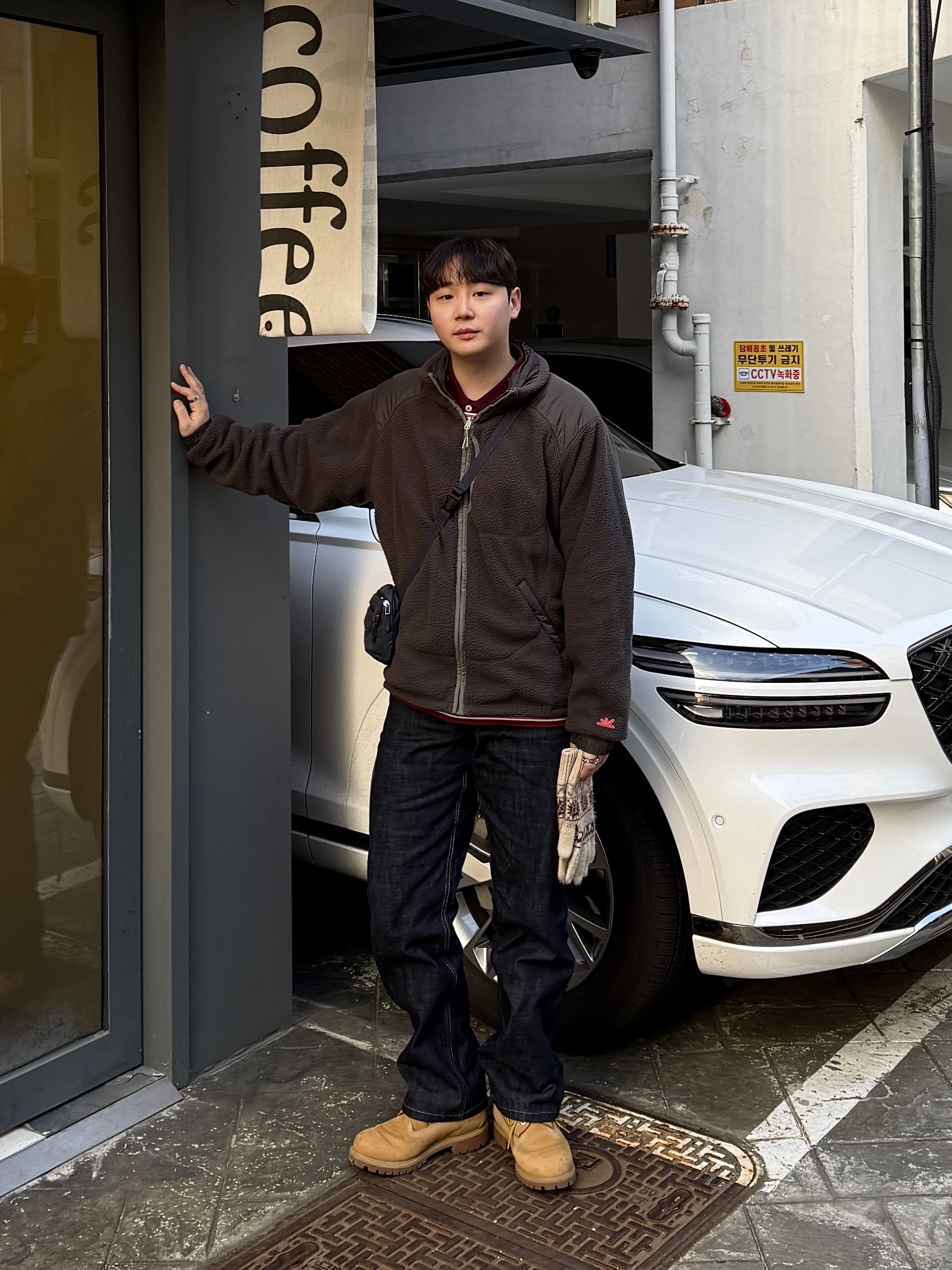 팀버랜드 프리미엄 6인치 워터프루프 부츠 위트 누벅 - 미디움, 아크테릭스 맨티스 1 웨이스트팩 블랙 사파이어 착용 스타일 - 1