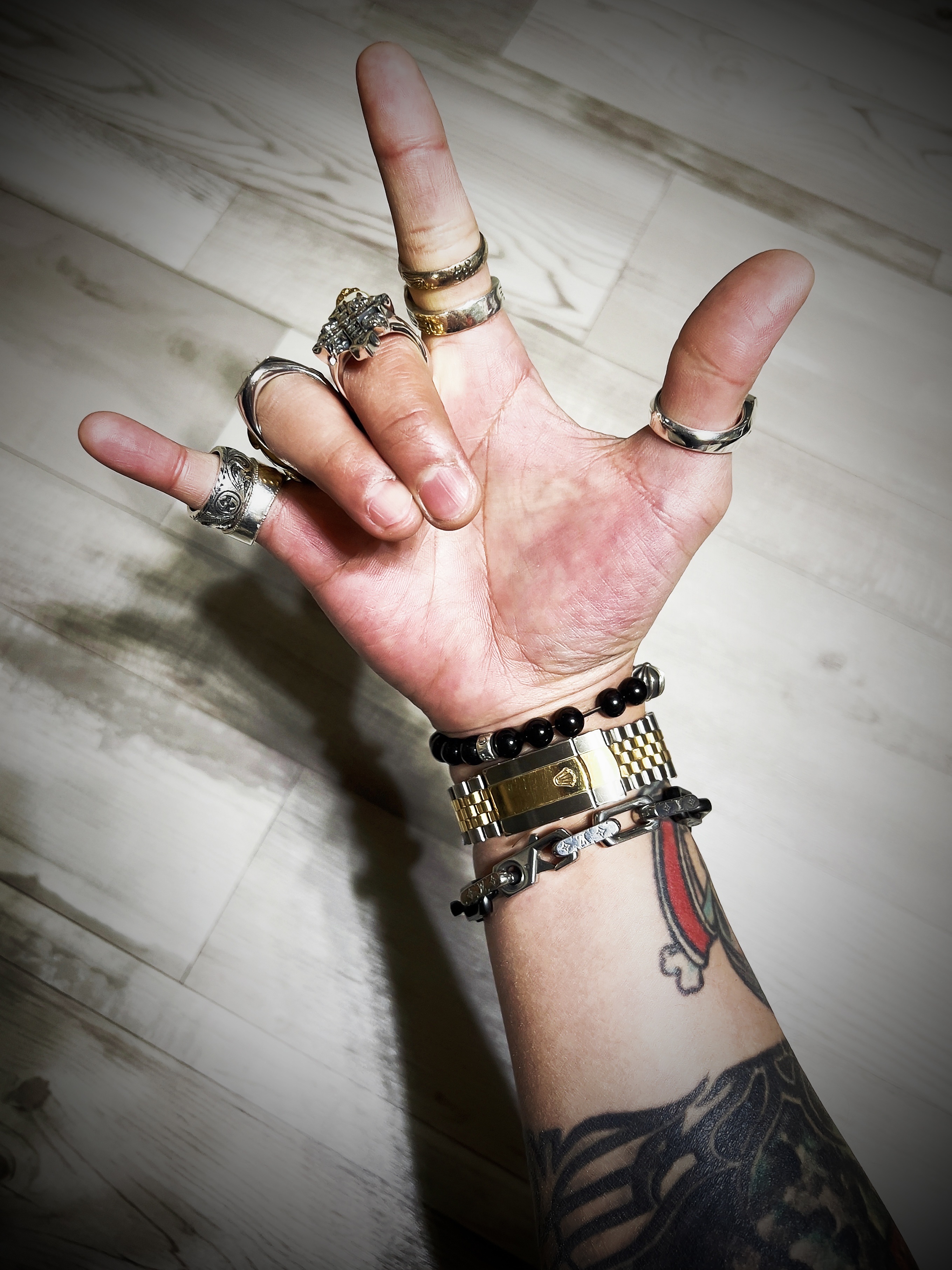 Dior x Stone Island Signet Ring and Black Resin Silver, Palace TGF Tri-Skull Ring Silver - 24FW 착용 스타일 - 4