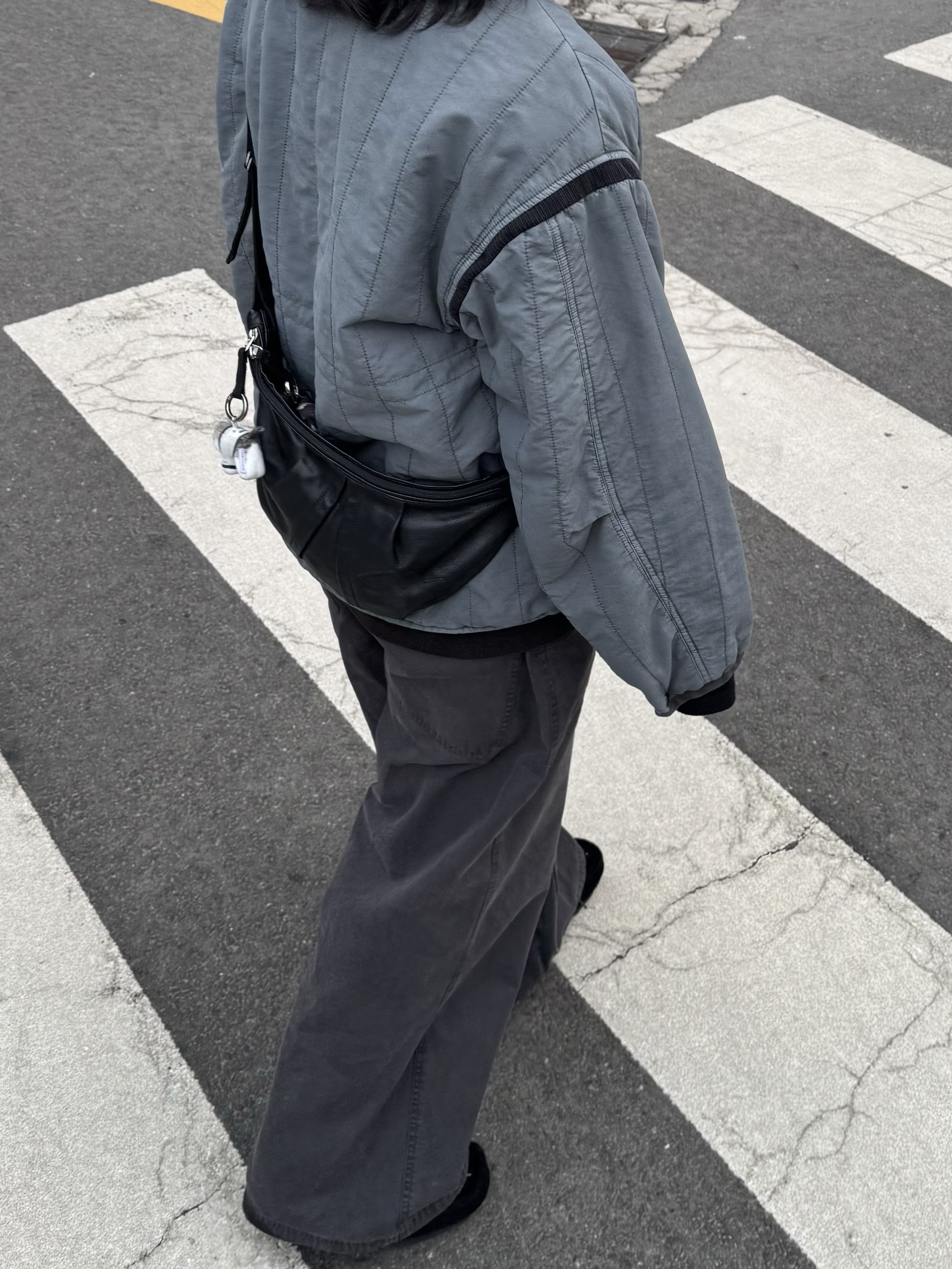Polyteru Calf Bag Black Lambskin, Polyteru Reversible Liner Jacket Sage Gray + Jade 착용 스타일 - 1
