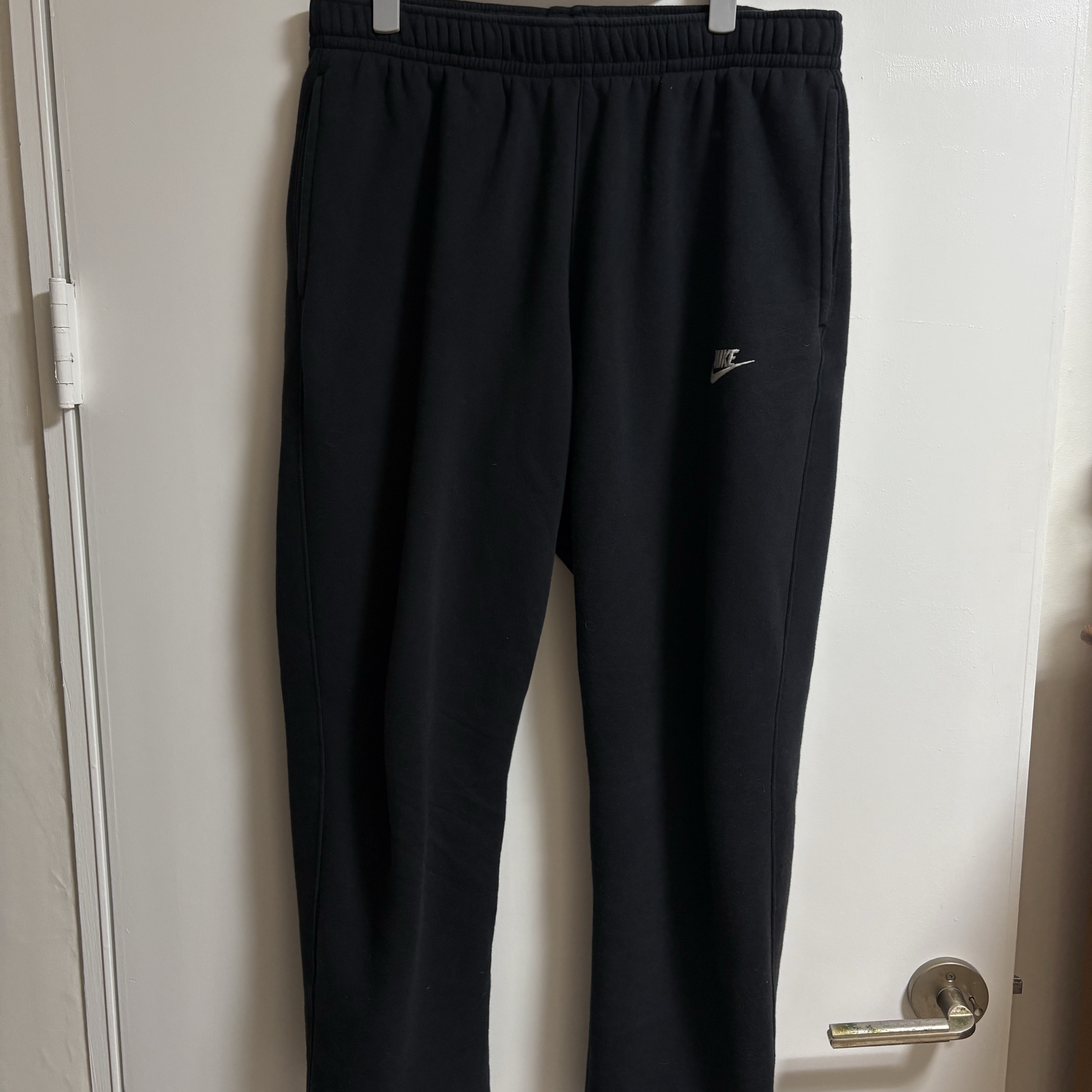 Nike NSW Club Fleece Pants Black - Asia 착용 스타일