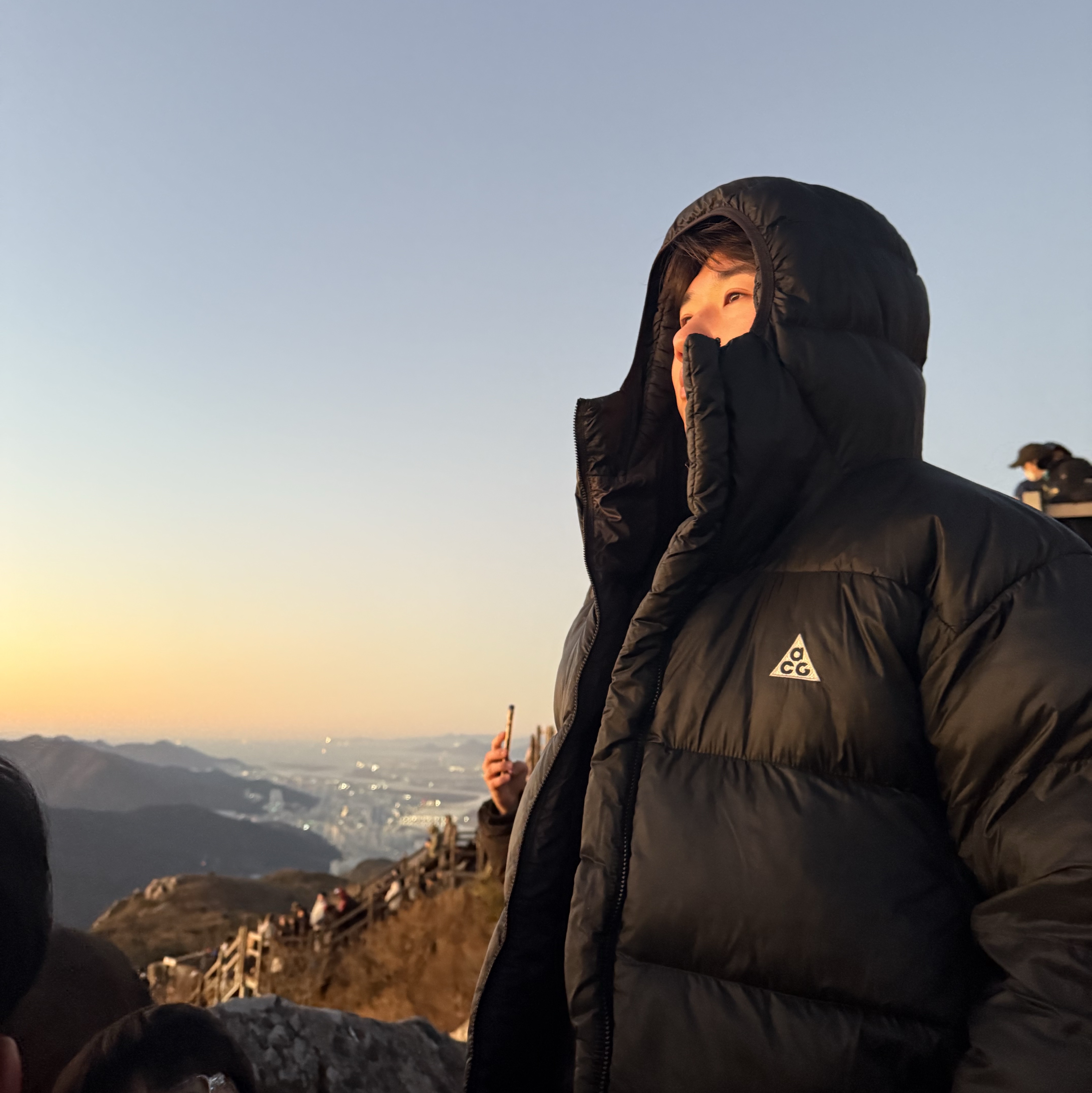 Nike ACG Therma-Fit ADV Lunar Lake Loose Hooded Jacket Black Summit White - Asia 착용 스타일 - 2