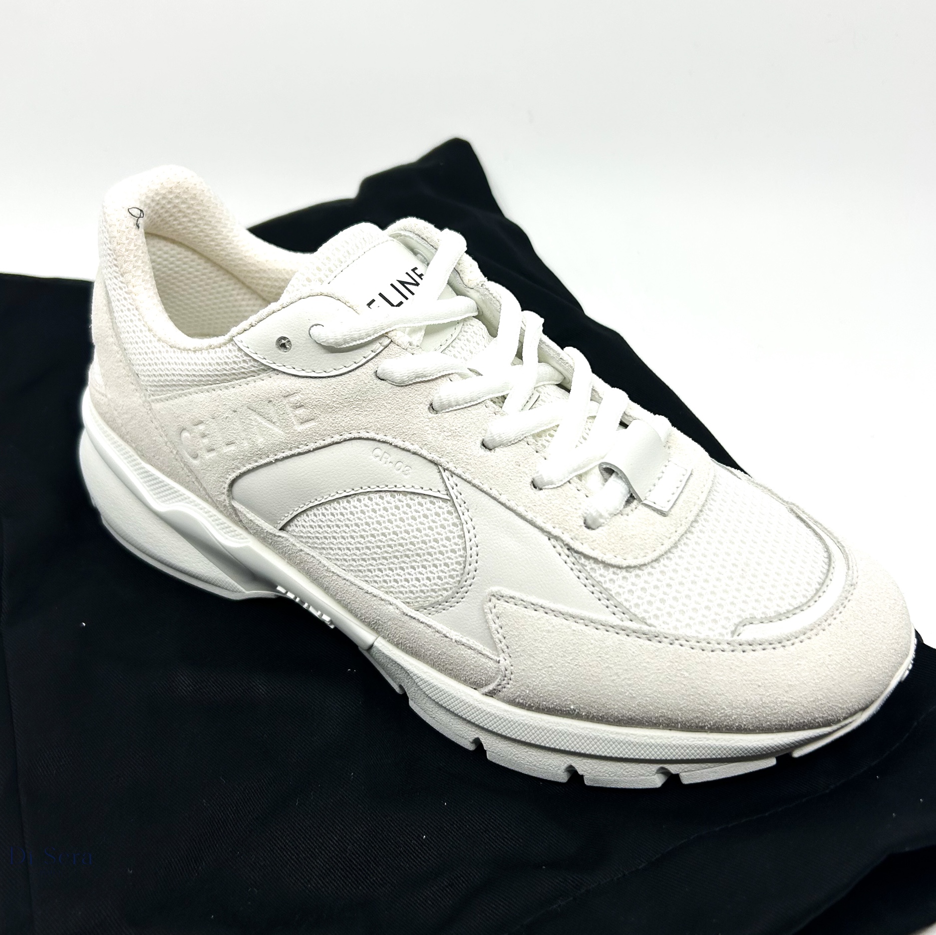 (W) Celine Runner CR-03 Low Lace Up Sneaker in Mesh, Suede Calfskin and Calfskin Optic White 착용 스타일 - 5