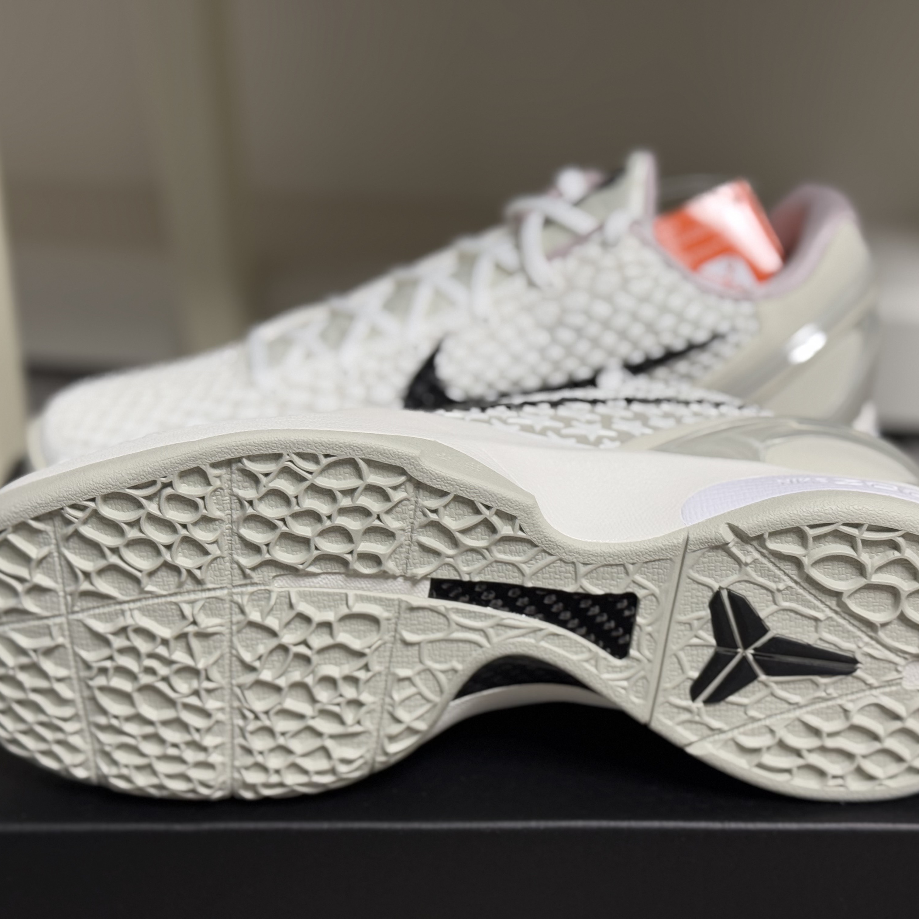 Nike Kobe 6 Protro Sail 착용 스타일 - 2