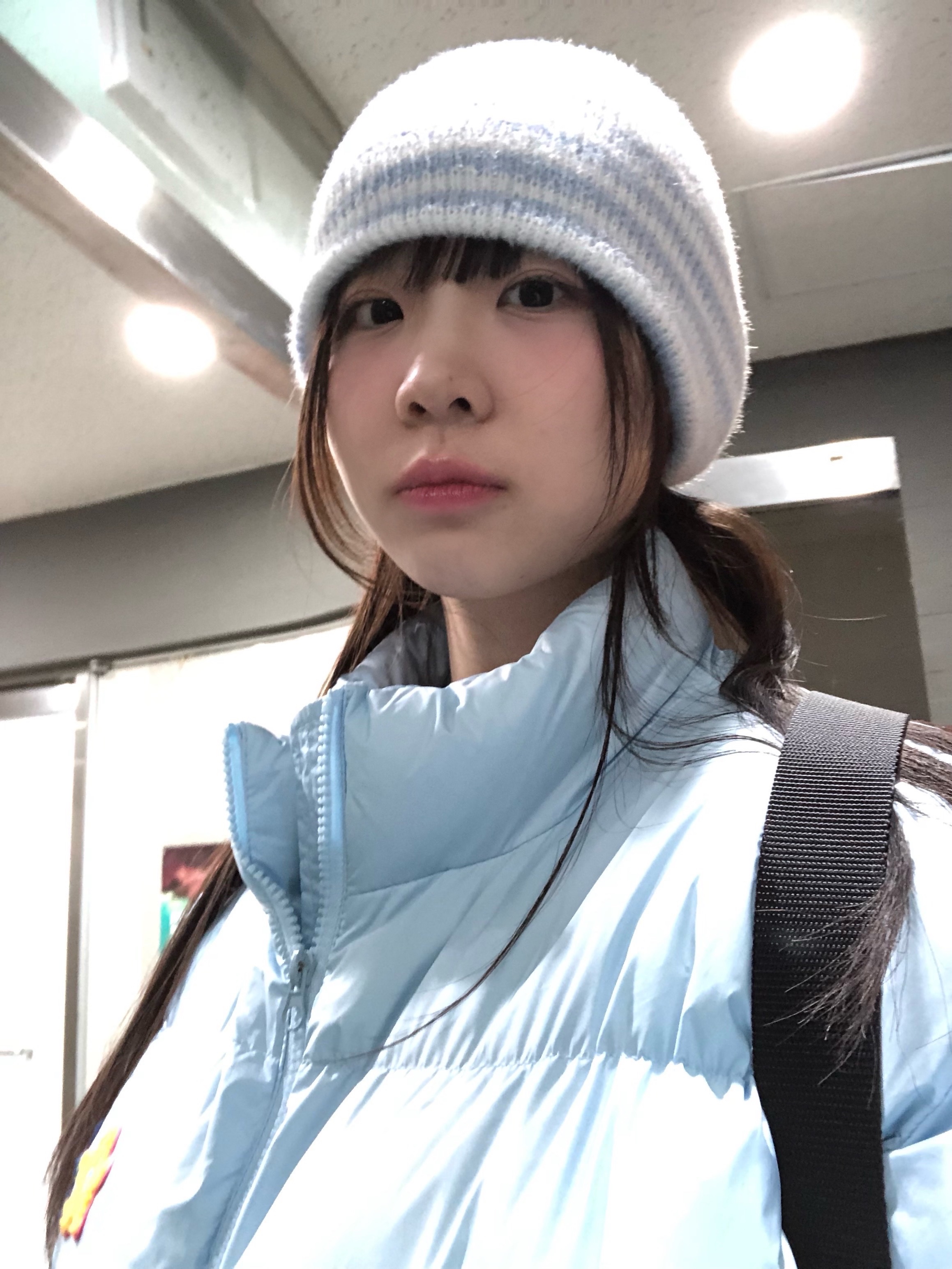Musinsa Standard City Leisure Hooded Light Down Jacket Cloudy Blue 착용 스타일