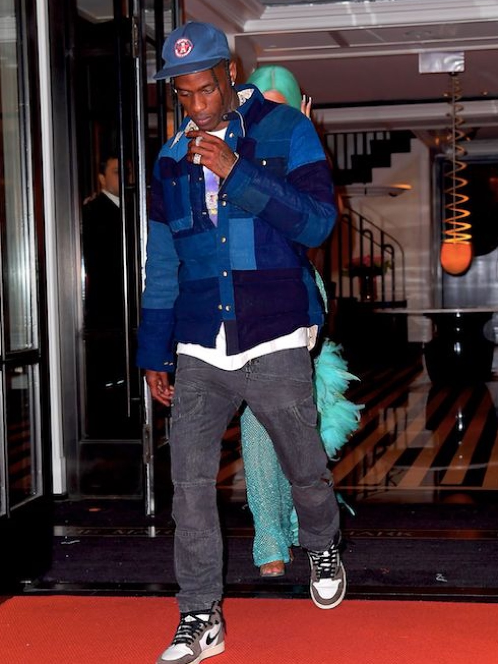 Nike x Travis Scott Mac Attack SP Light Smoke Grey, Jordan 1 x Travis Scott Retro Low OG SP Sail and Ridgerock 착용 스타일 - 4