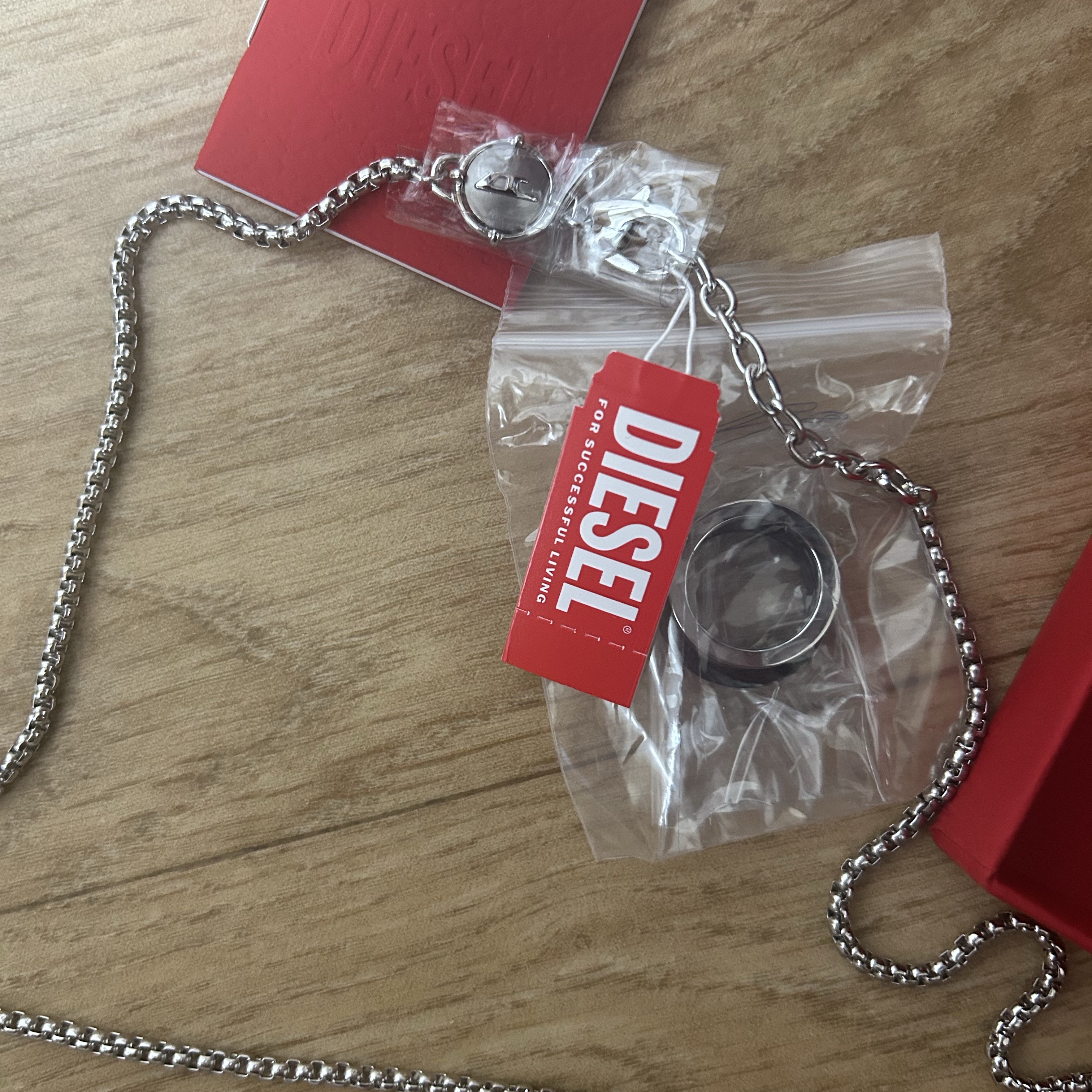 Diesel Dx1168040 Stainless Steel Double Pendant Necklace Silver 착용 스타일 - 2
