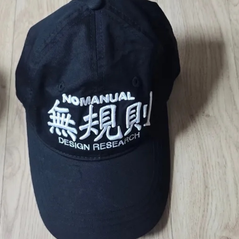 NOMANUAL 無規則 Ball Cap Black 착용 스타일