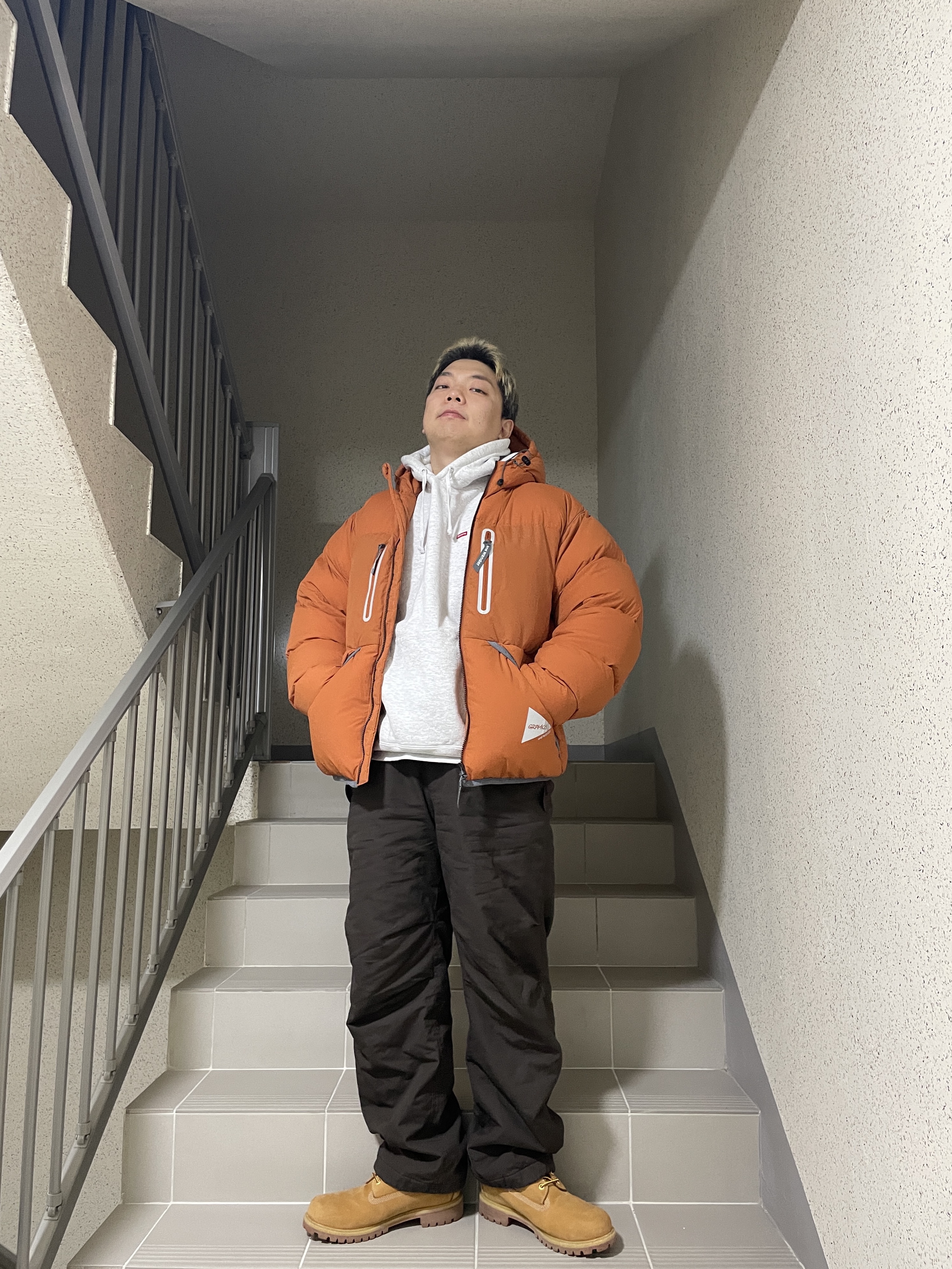 Timberland Premium 6 inch Waterproof Boot Wheat Nubuck - Wide, And Wander x Gramicci Down Jacket Orange 착용 스타일 - 4