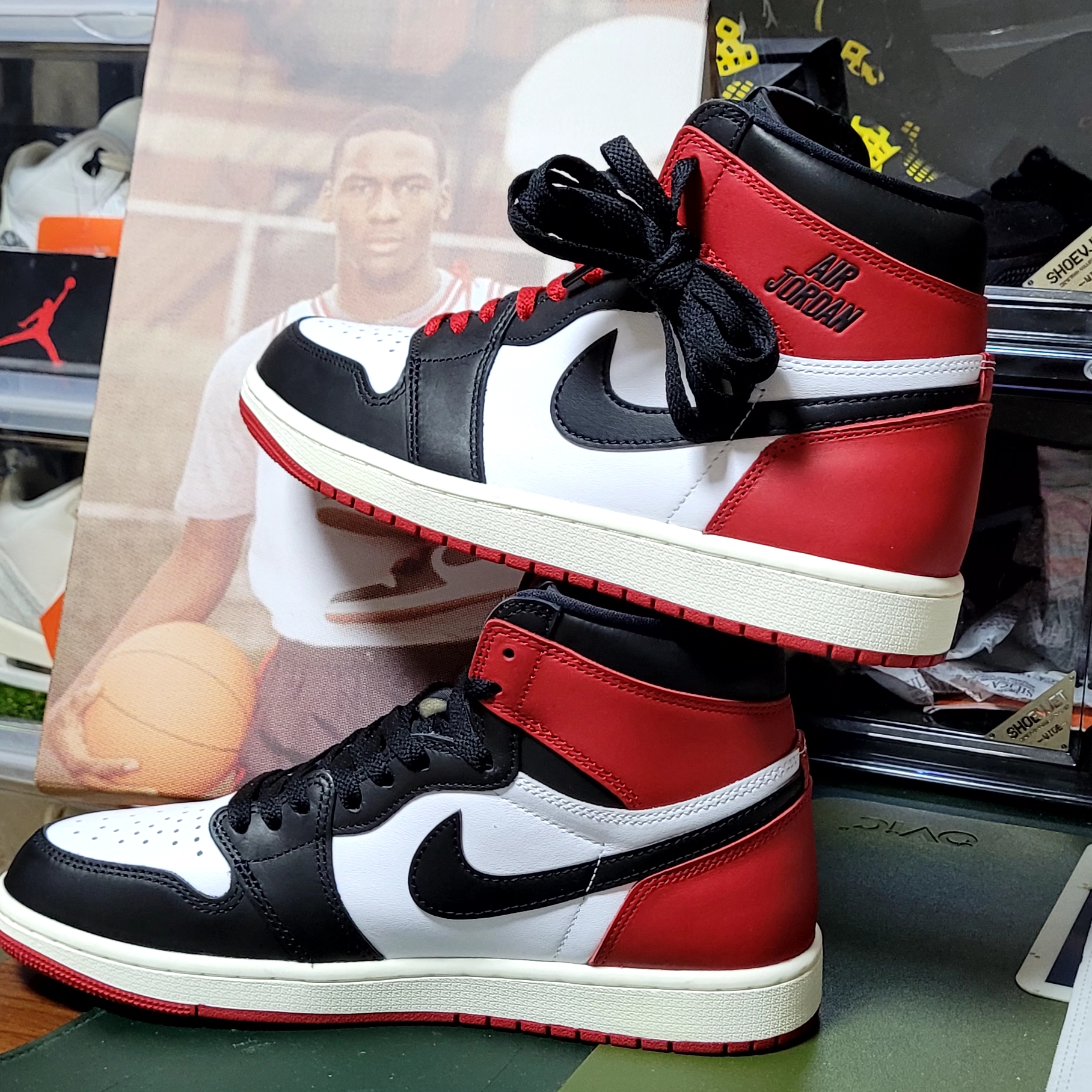 Jordan 1 Retro High OG Black Toe 착용 스타일