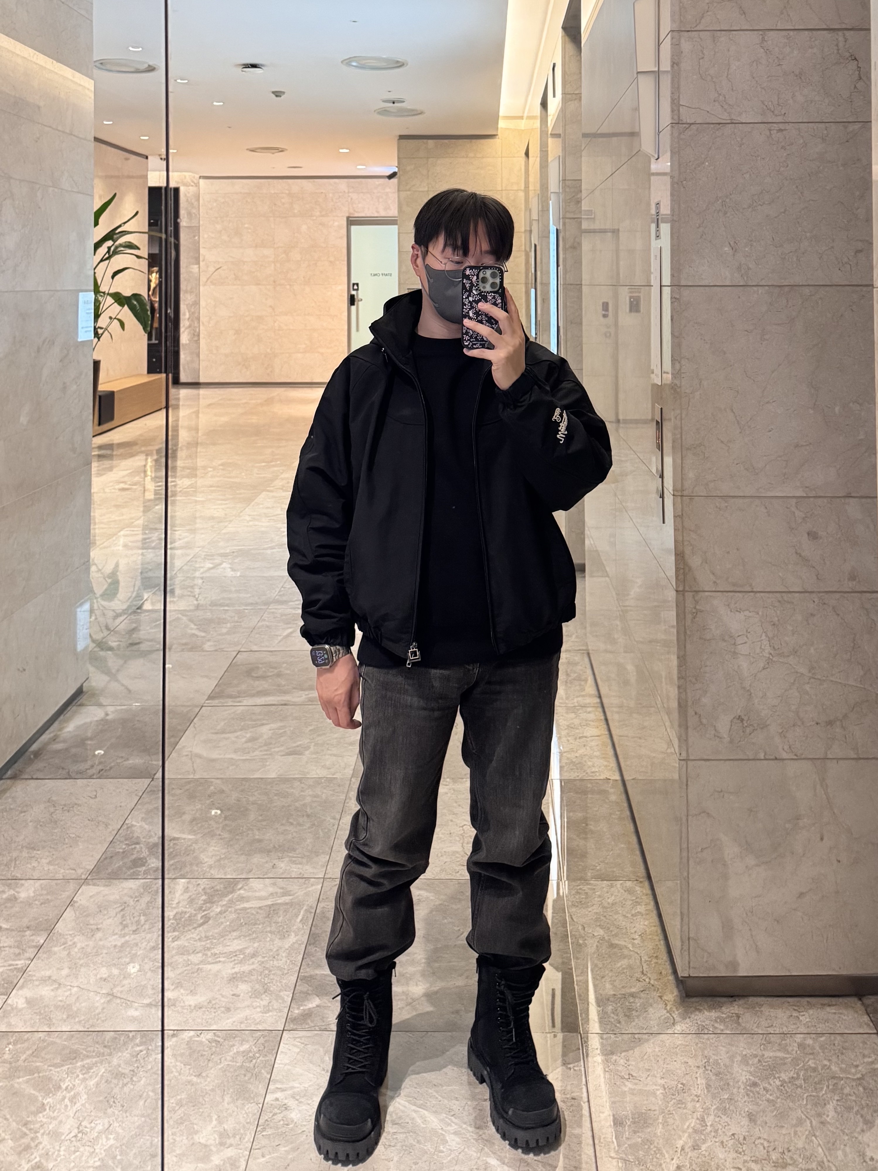 Wooyoungmi 3D Coral Back Logo Sweatshirt Black - 25SS, Wooyoungmi New Straight Denim Pants Grey - 25SS 착용 스타일 - 1