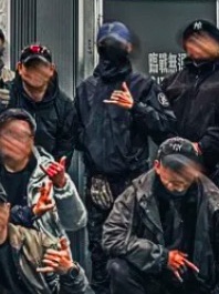 Helikon Tex Level 7 Lightweight Winter Jacket Black 착용 스타일 - 2