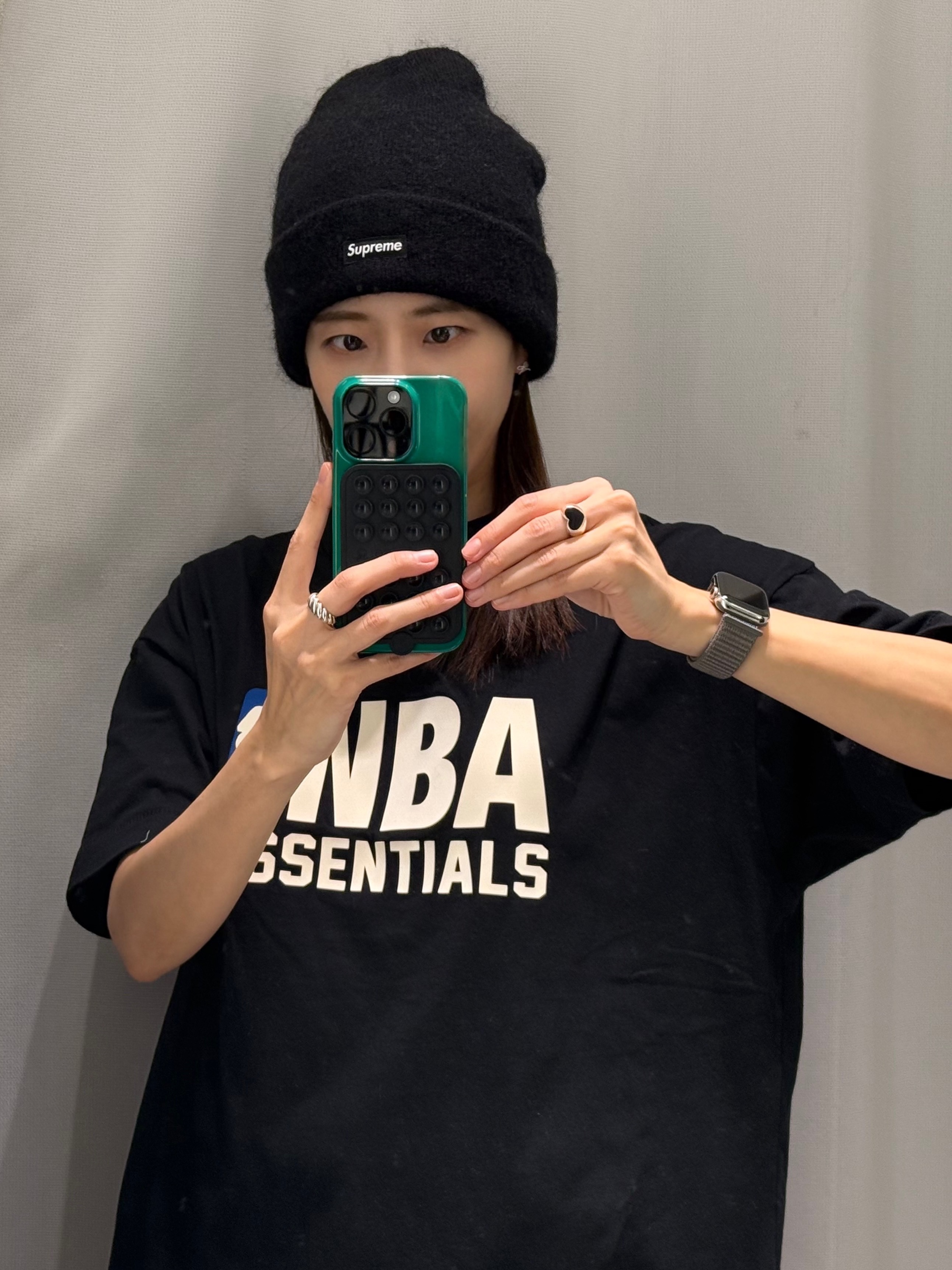 Supreme Mohair Beanie Black - 23FW, Octo Buddy Sticky Tripod Double Darth Vader 착용 스타일