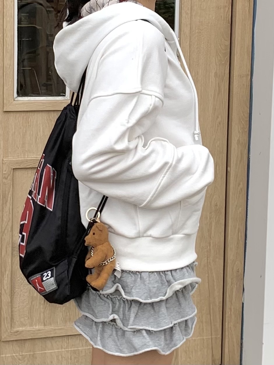 [KREAM 단독 / 예약 배송] Newalrin Lollipop Check Hoodie Zip Up White, Onitsuka Tiger Mexico 66 White 착용 스타일 - 2