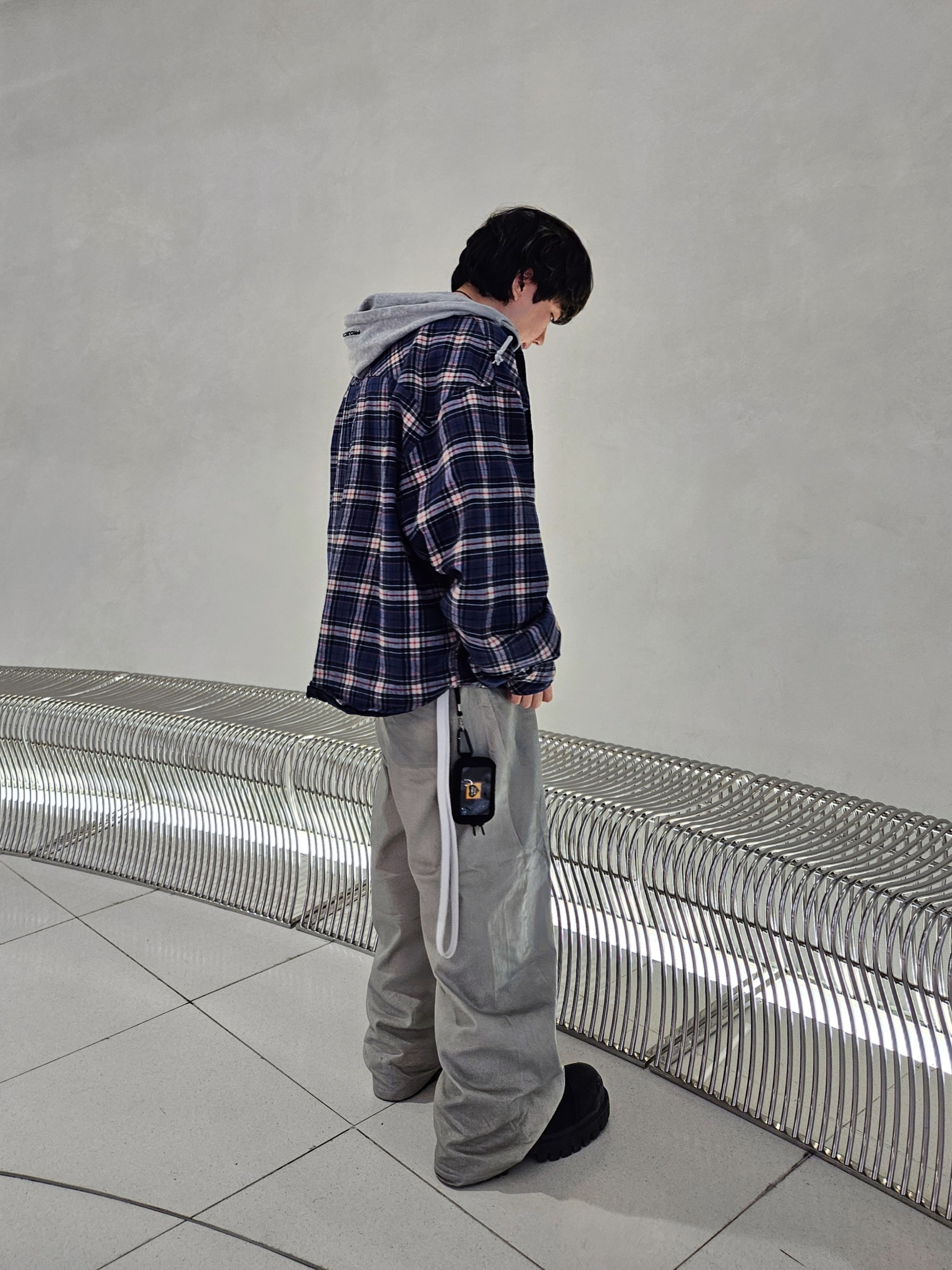 Project G/R Reversible Hoodie Check Shirts Navy, Human Made Military Card Case Black 착용 스타일 - 1