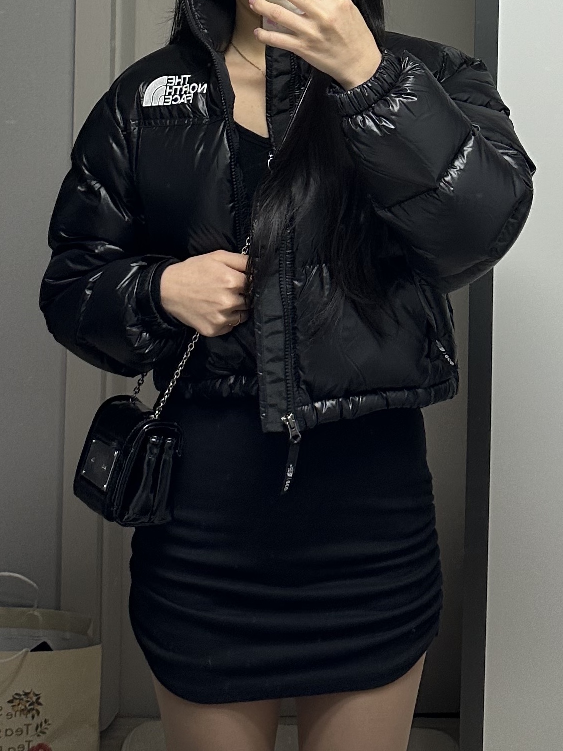 Matin Kim Classic Chain Quilting Mini Bag Black, (W) The North Face Nuptse Short Jacket Black 착용 스타일 - 1