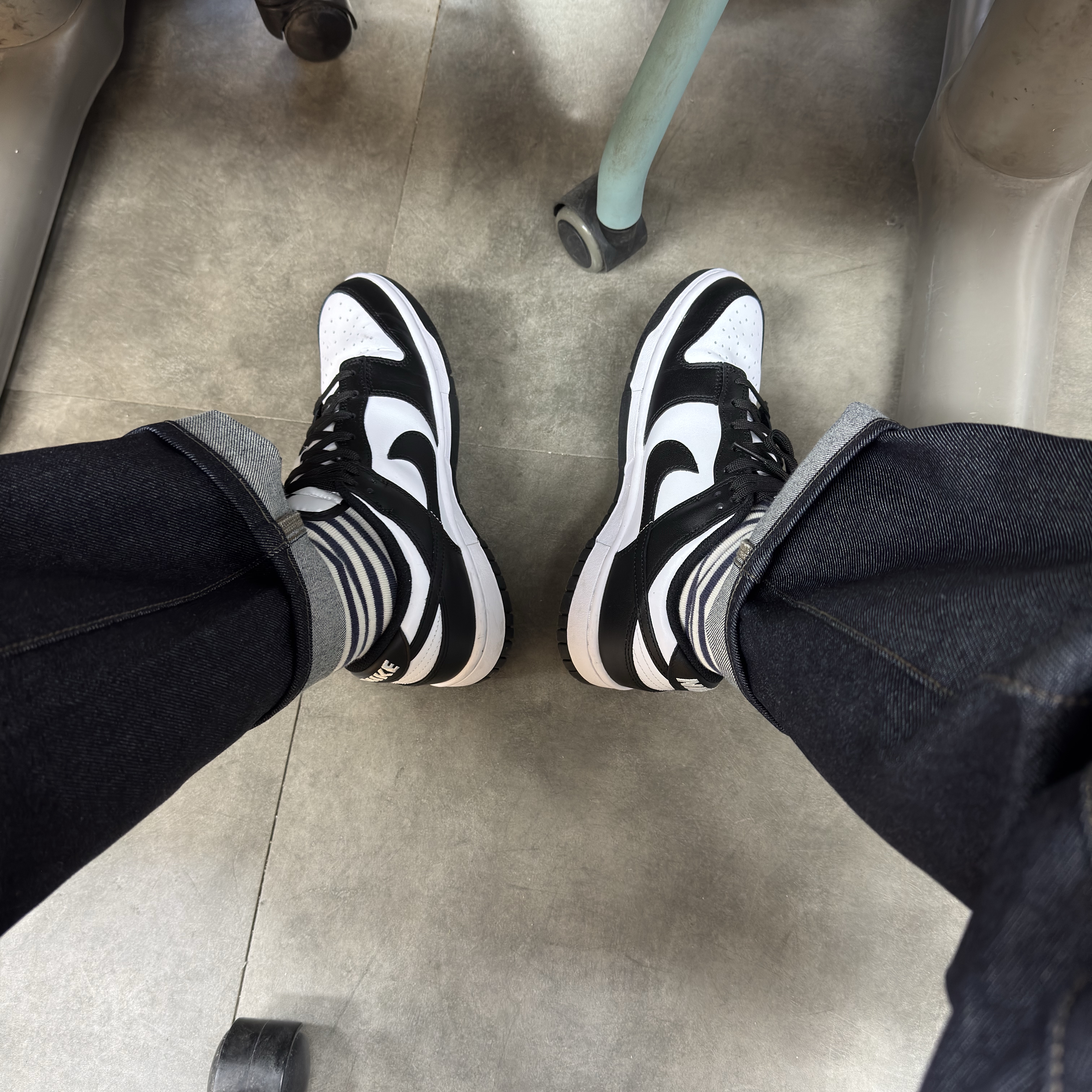 (W) Nike Dunk Low Black 착용 스타일