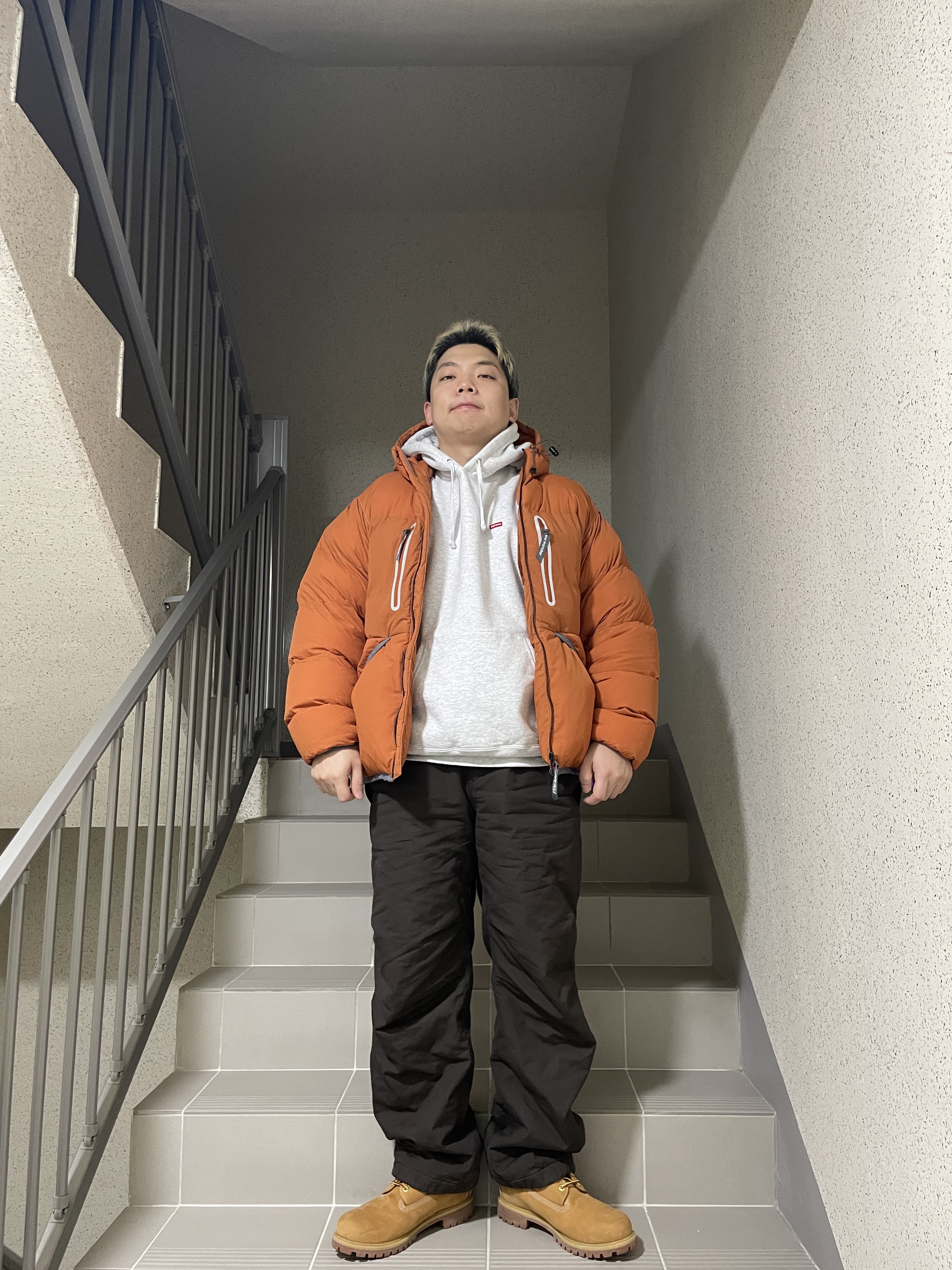 Timberland Premium 6 inch Waterproof Boot Wheat Nubuck - Wide, And Wander x Gramicci Down Jacket Orange 착용 스타일 - 5