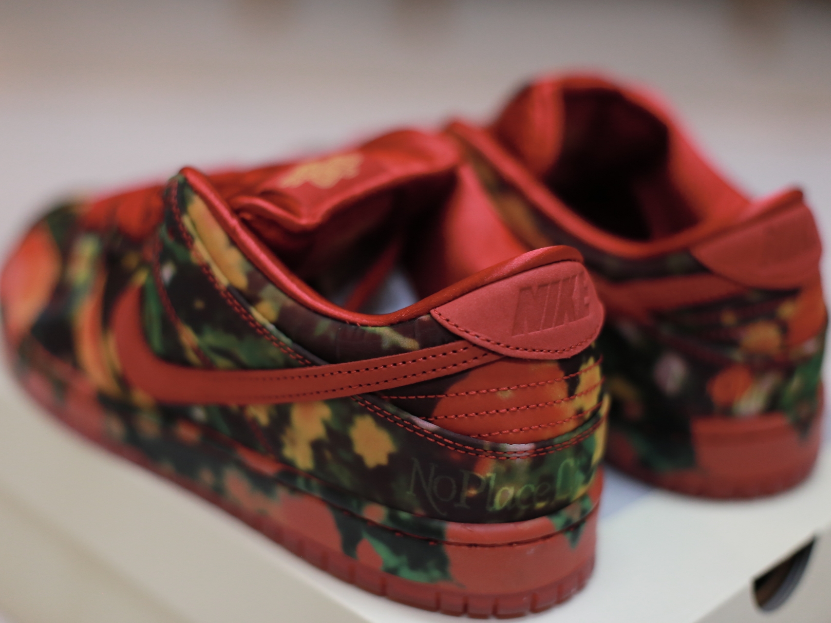 Nike SB Dunk Low Pro The Wizard of Oz 착용 스타일 - 3