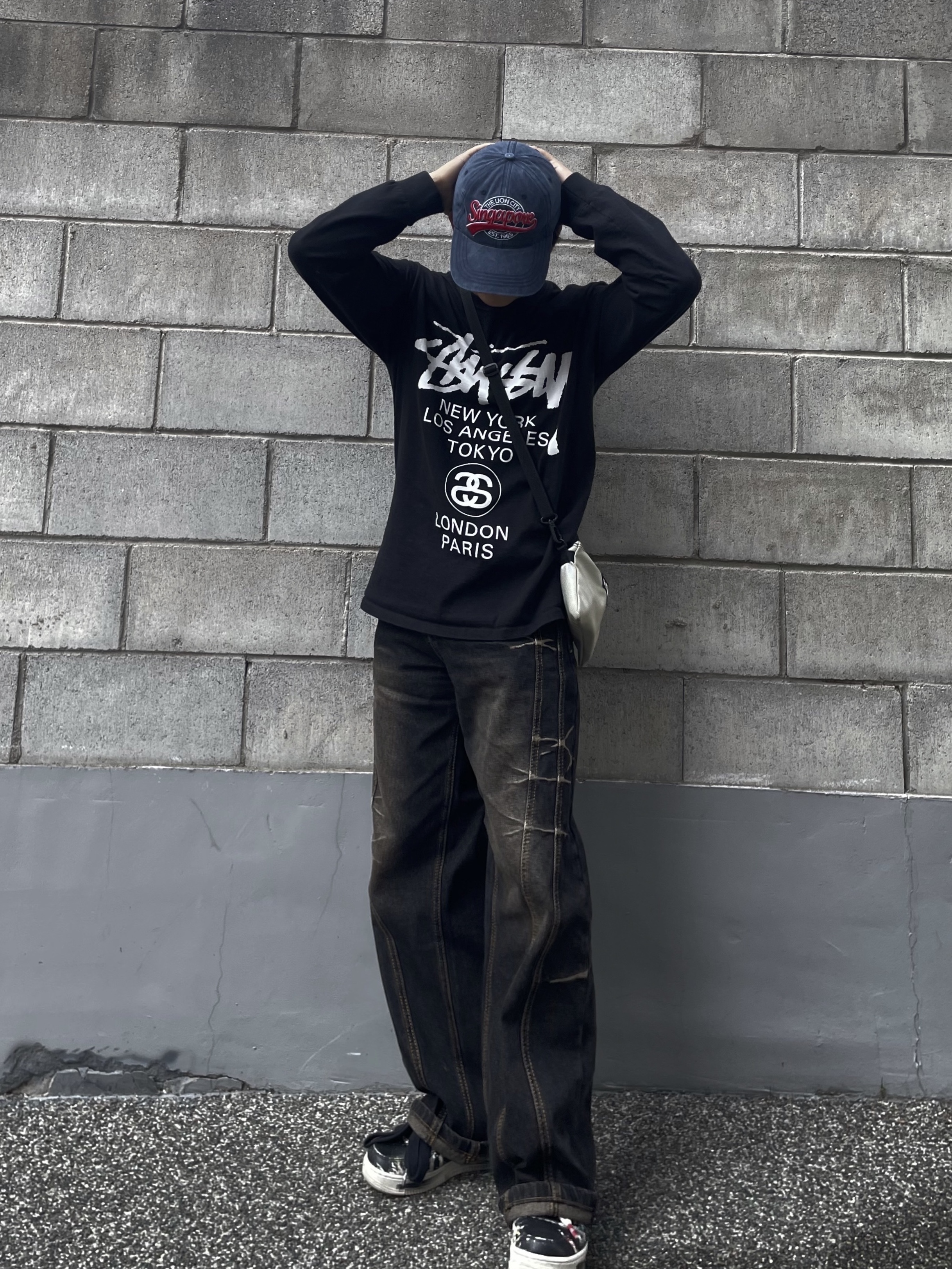 Nike x Peaceminusone Air Force 1 Low Para-Noise, Stussy World Tour LS T-Shirt Black 착용 스타일 - 1