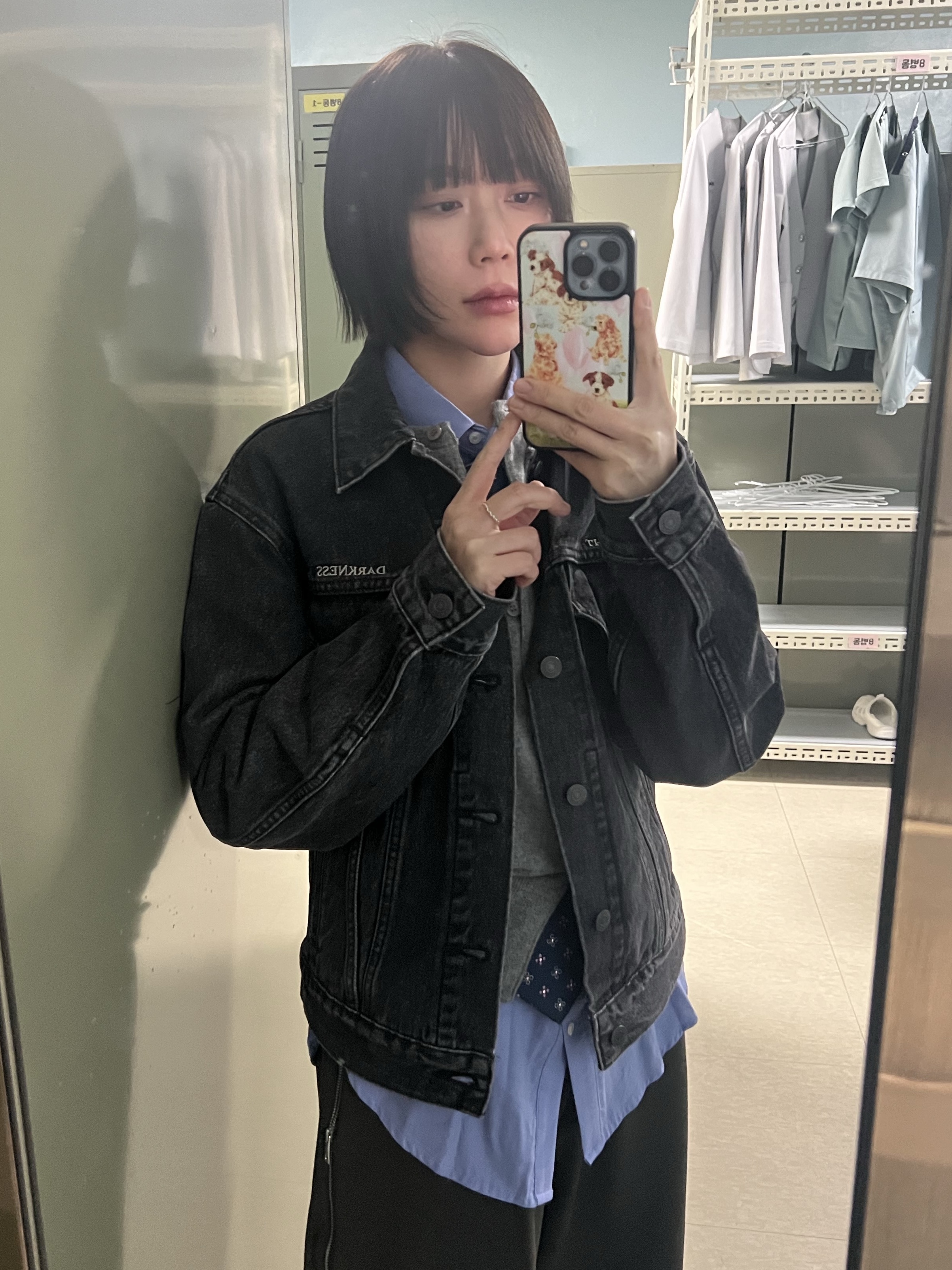 Levi’s x Undercover UC1E9203 Jacket Black, Stussy Fuzzy Dice Keychain Pink 착용 스타일 - 1