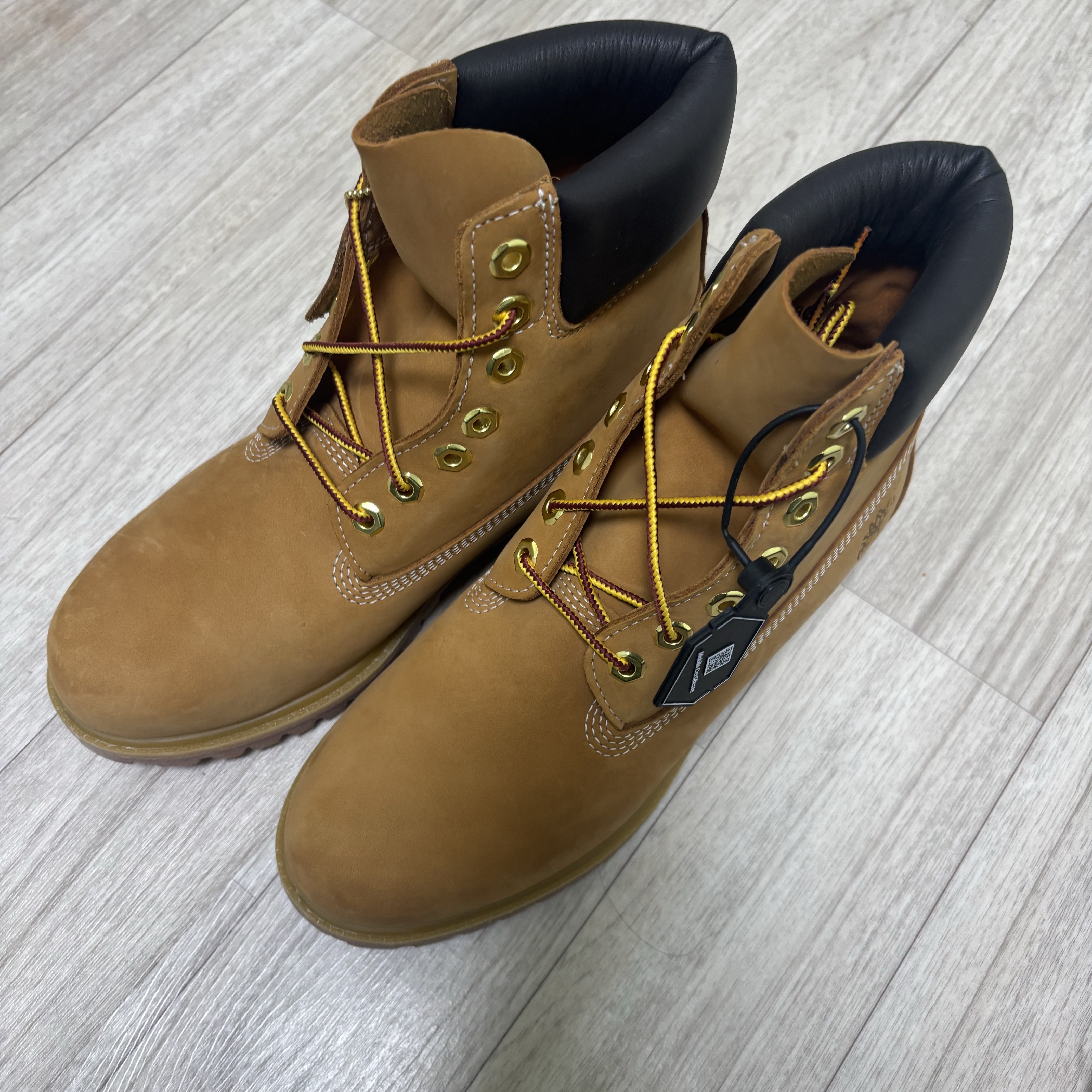 Timberland Premium 6 inch Waterproof Boot Wheat Nubuck - Wide 착용 스타일