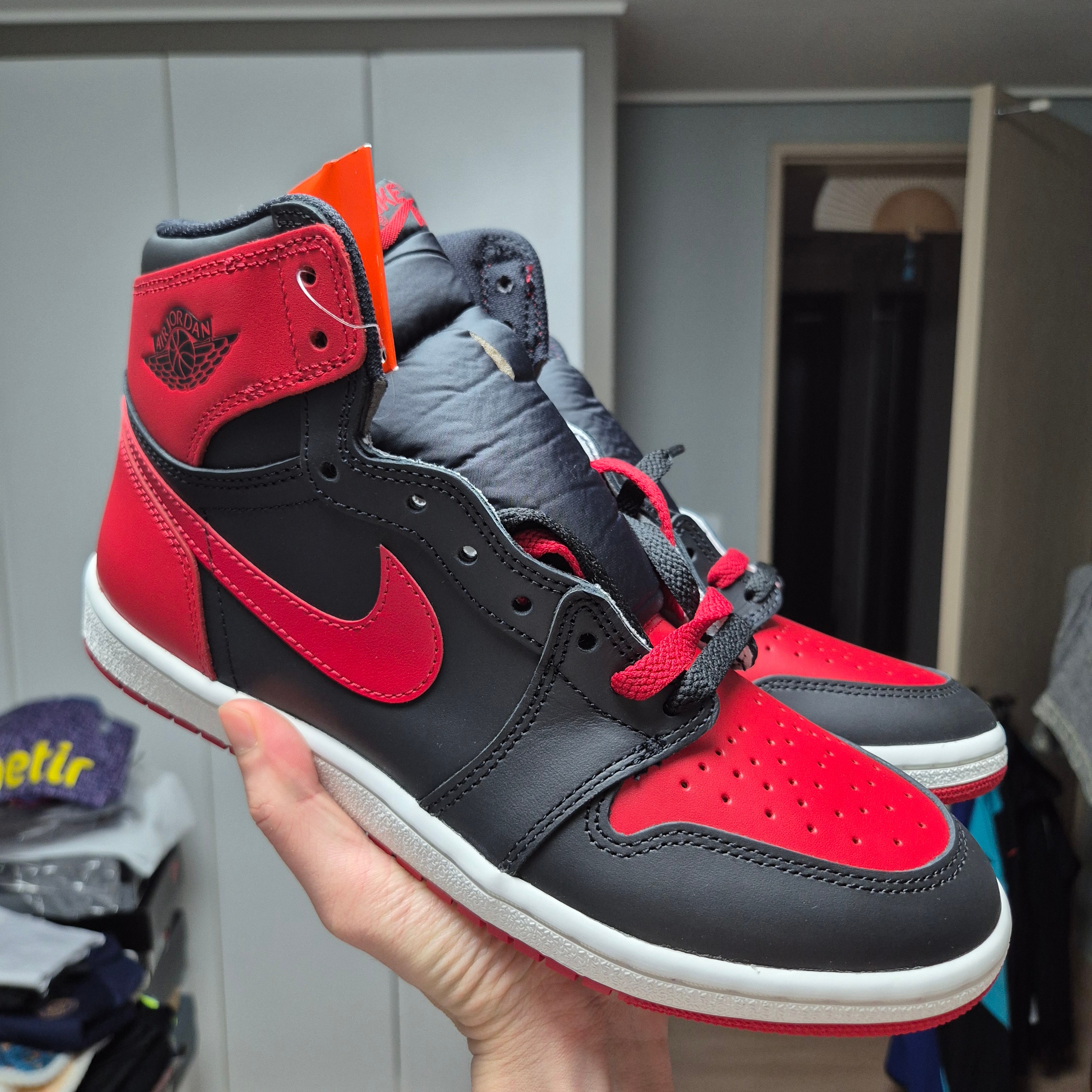 Jordan 1 High 85 Bred 착용 스타일