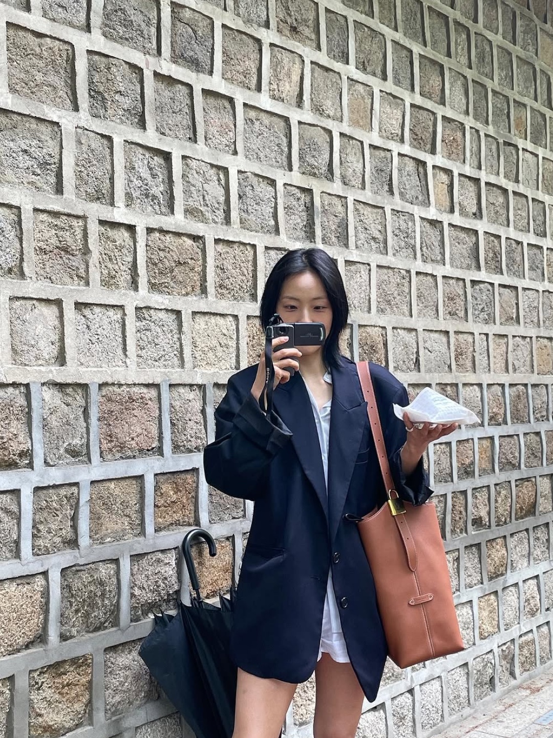 Series Pocket Utility Outer Shirt Stone Gray, Zara x Ader Error Oversize Blazer Navy 착용 스타일 - 3