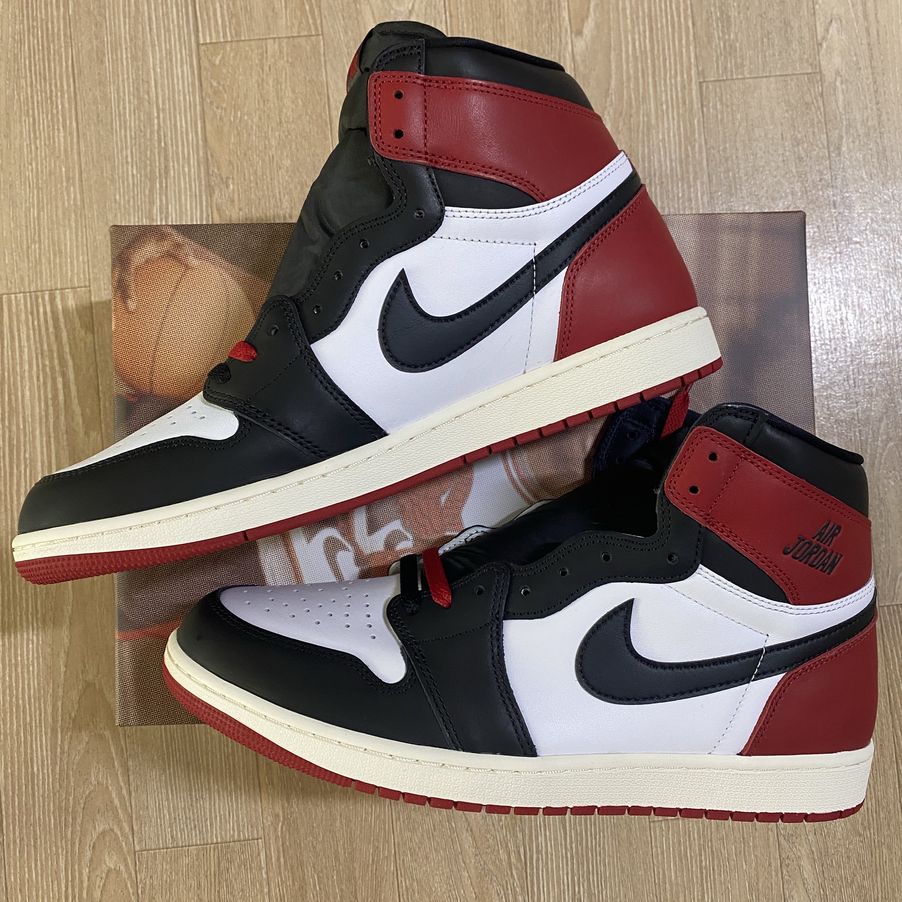 Jordan 1 Retro High OG Black Toe 착용 스타일