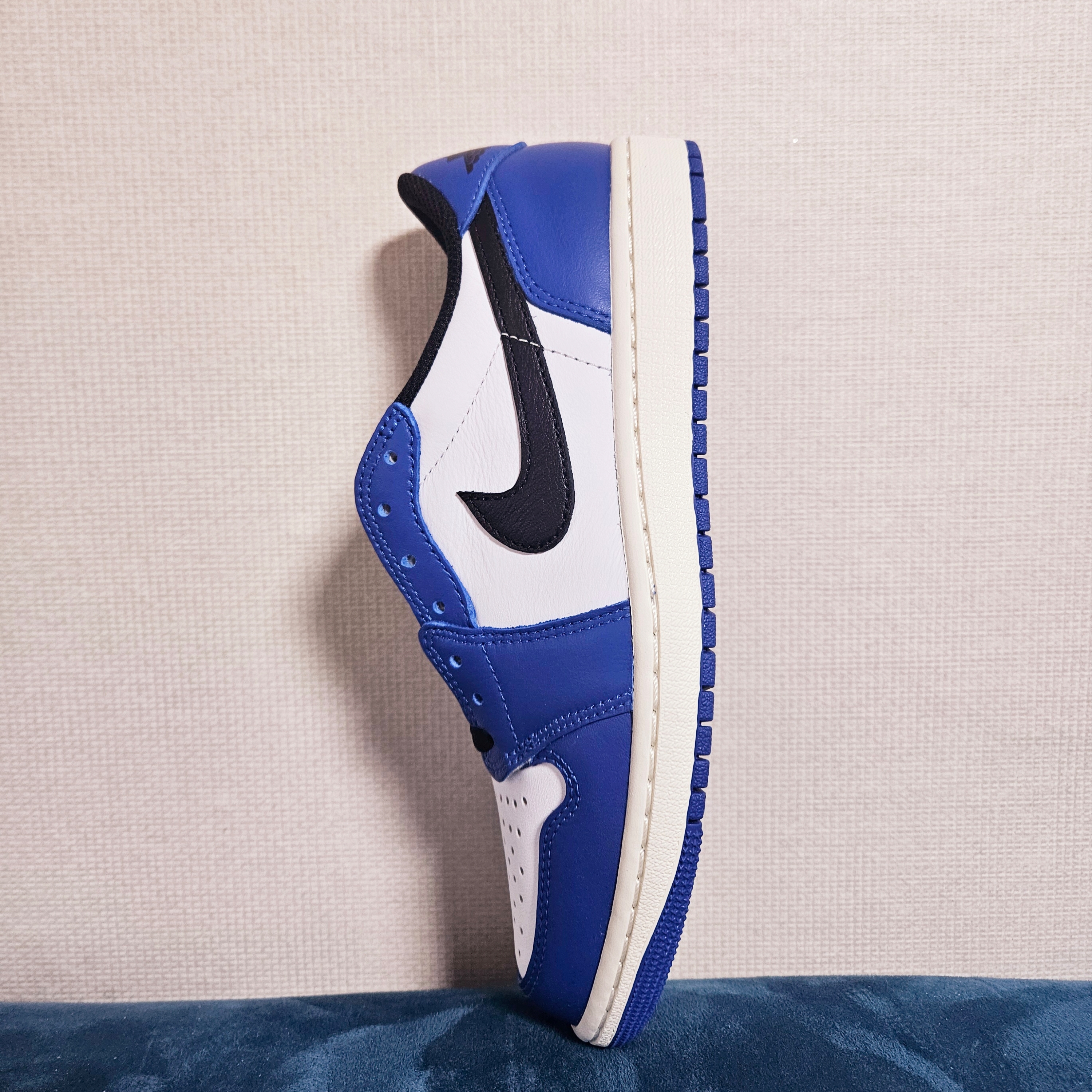 Jordan 1 Retro Low OG Game Royal 착용 스타일