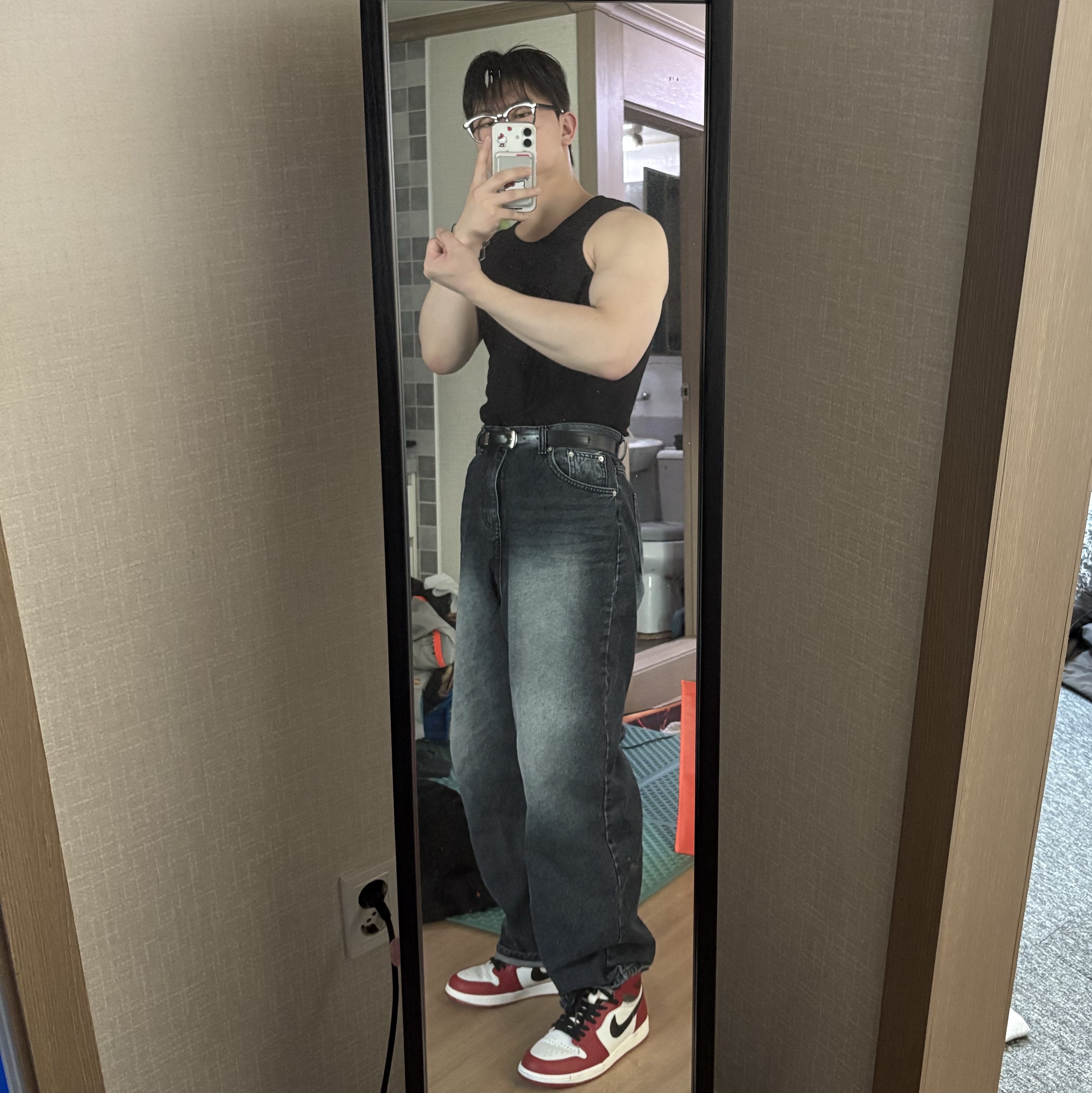 조던 1 레트로 하이 OG 시카고 2022 착용 스타일 - 1