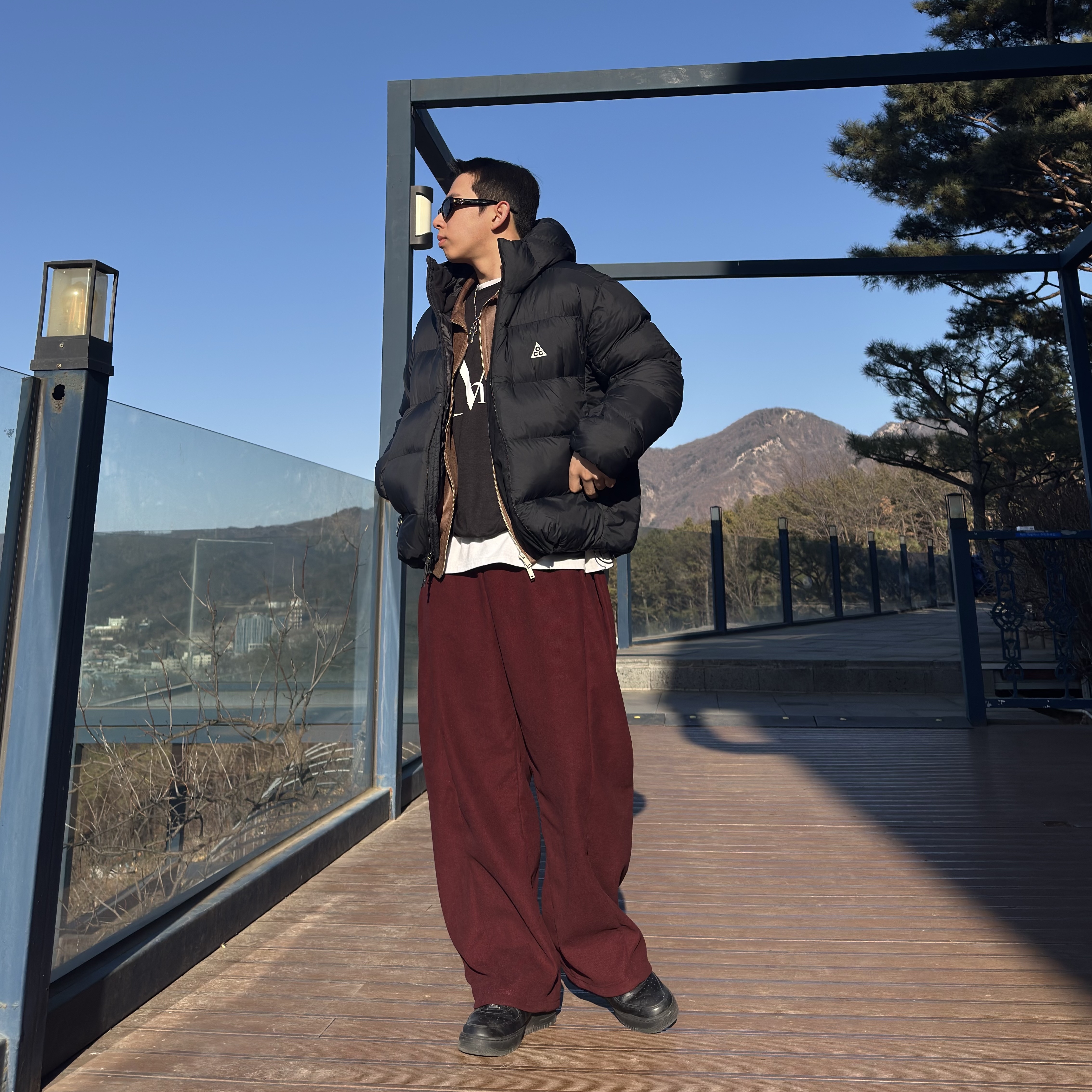 Nike ACG Therma-Fit ADV Lunar Lake Loose Hooded Jacket Black Summit White - Asia, Nike Air Force 1 '07 Low Triple Black 착용 스타일 - 2