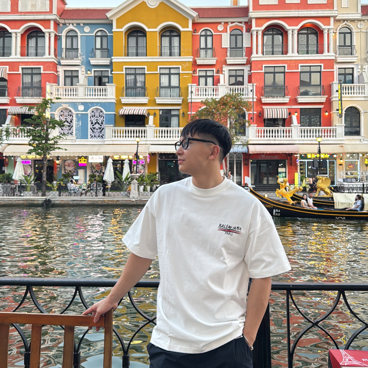 Gentle Monster Evan 01 Black, Nike NRG ACG Trail Shorts Black Dark Smoke Grey - Asia 착용 스타일