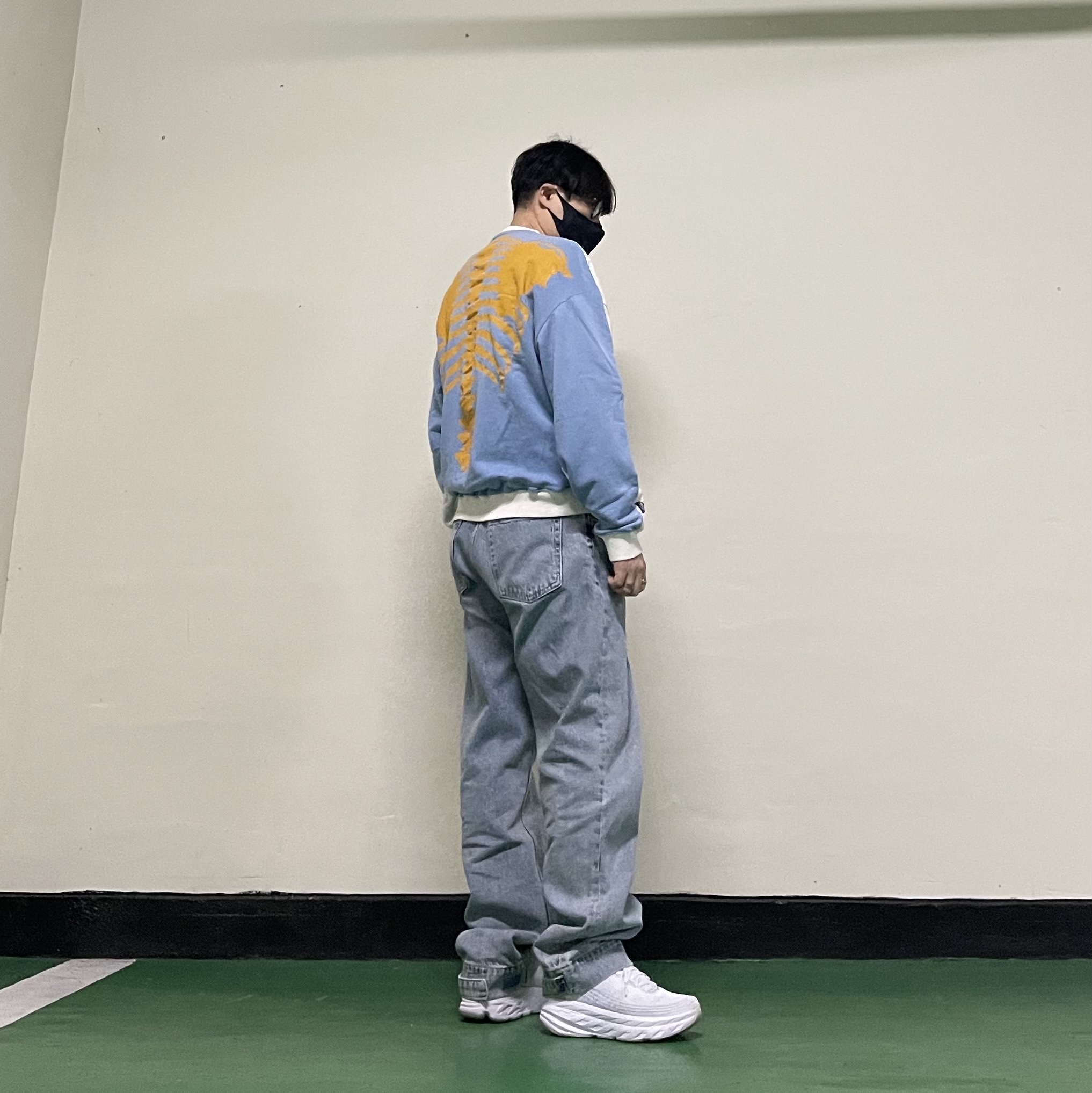 Kapital 2 Tone Big Fleece Sweatshirt Kinari Sax, Hoka Bondi 6 White 착용 스타일 - 3